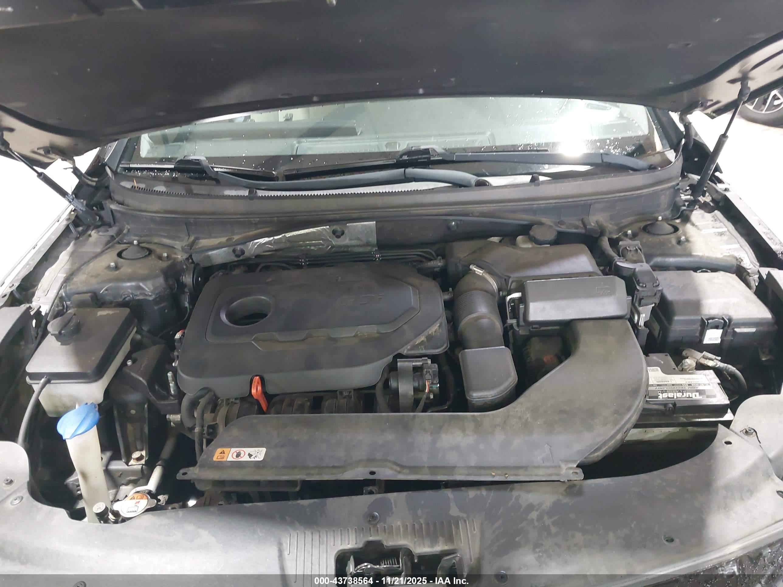 HYUNDAI SONATA image 10