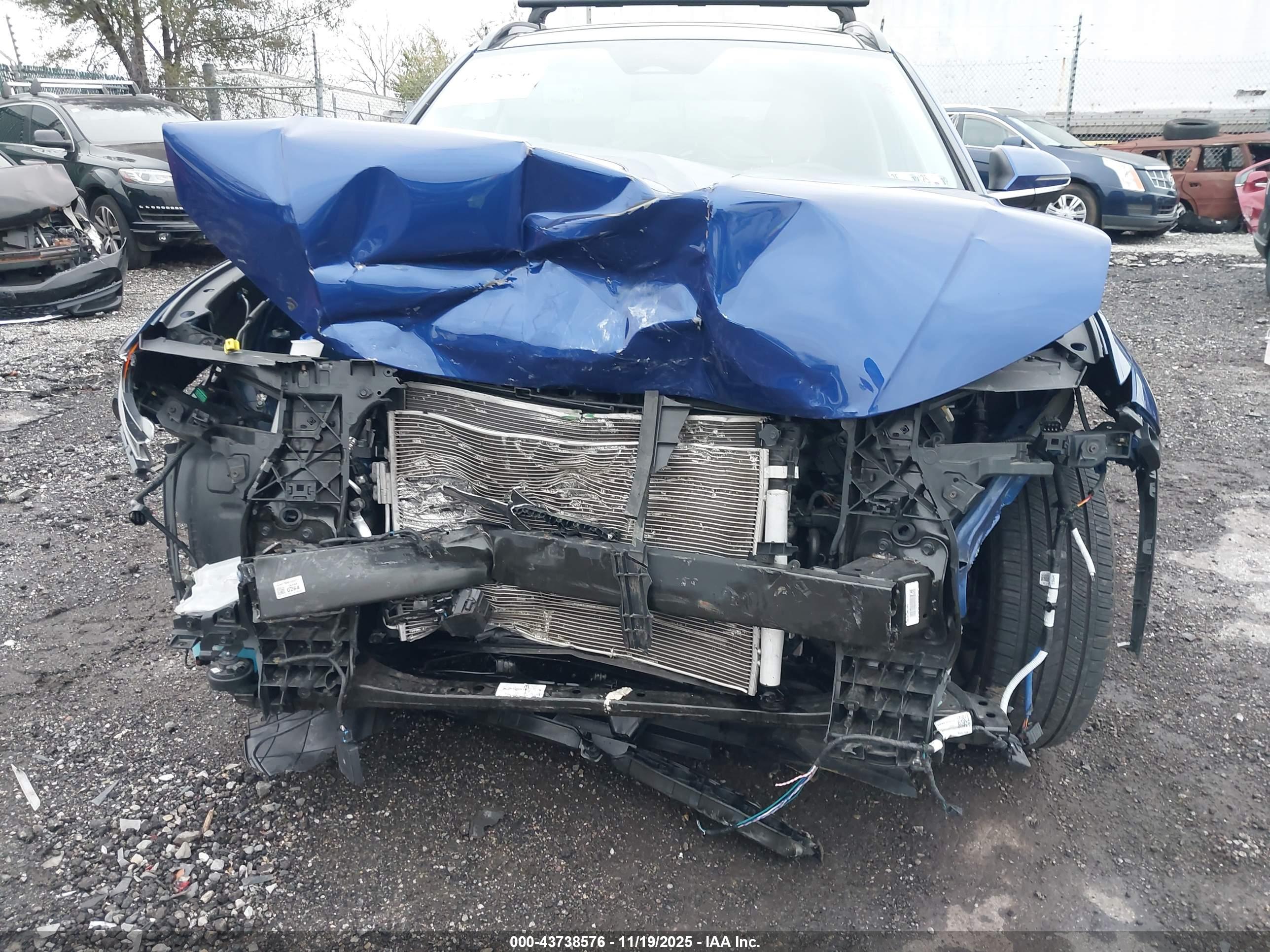 HYUNDAI TUCSON image 6