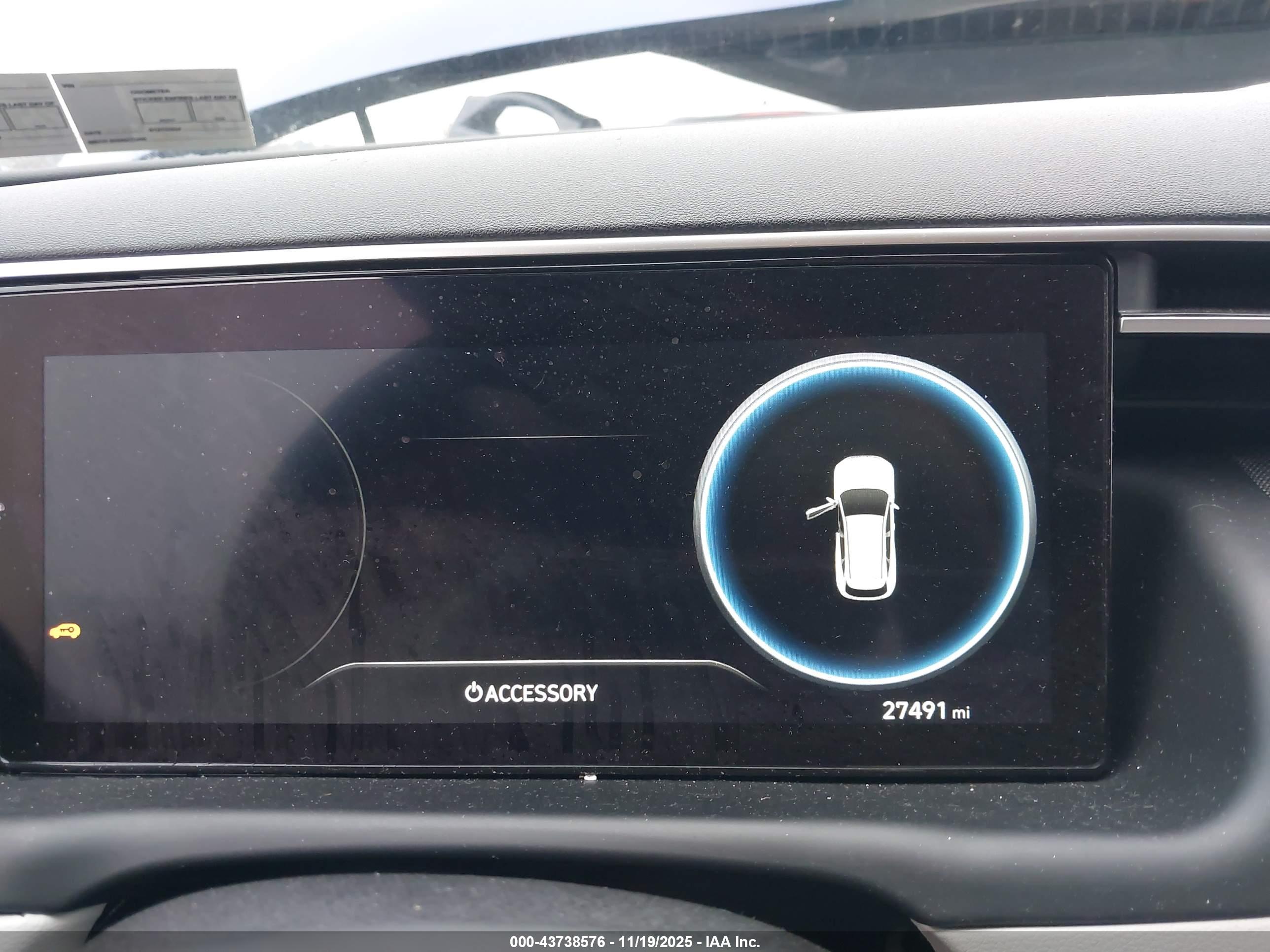 HYUNDAI TUCSON image 7