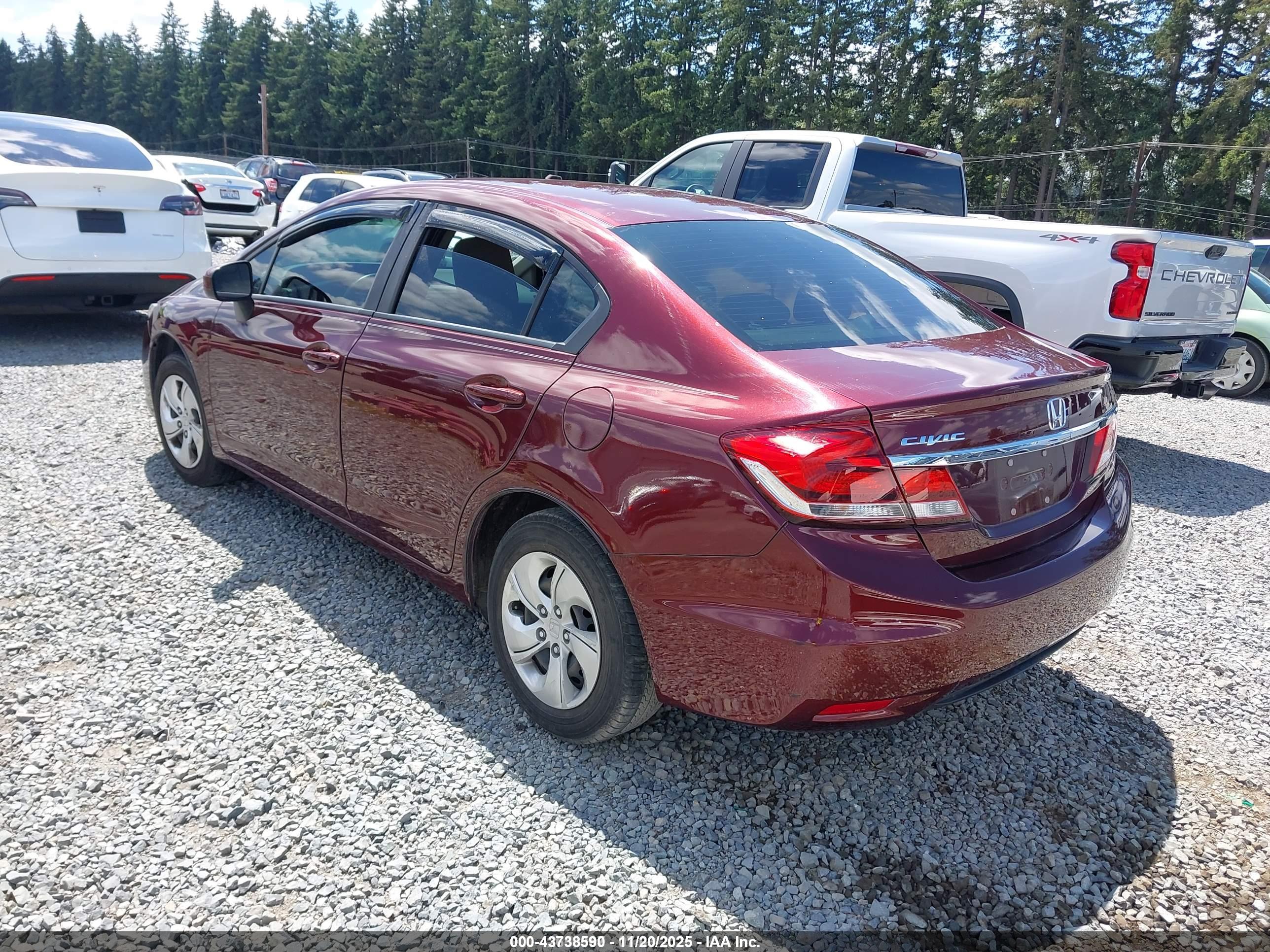 HONDA CIVIC image 3