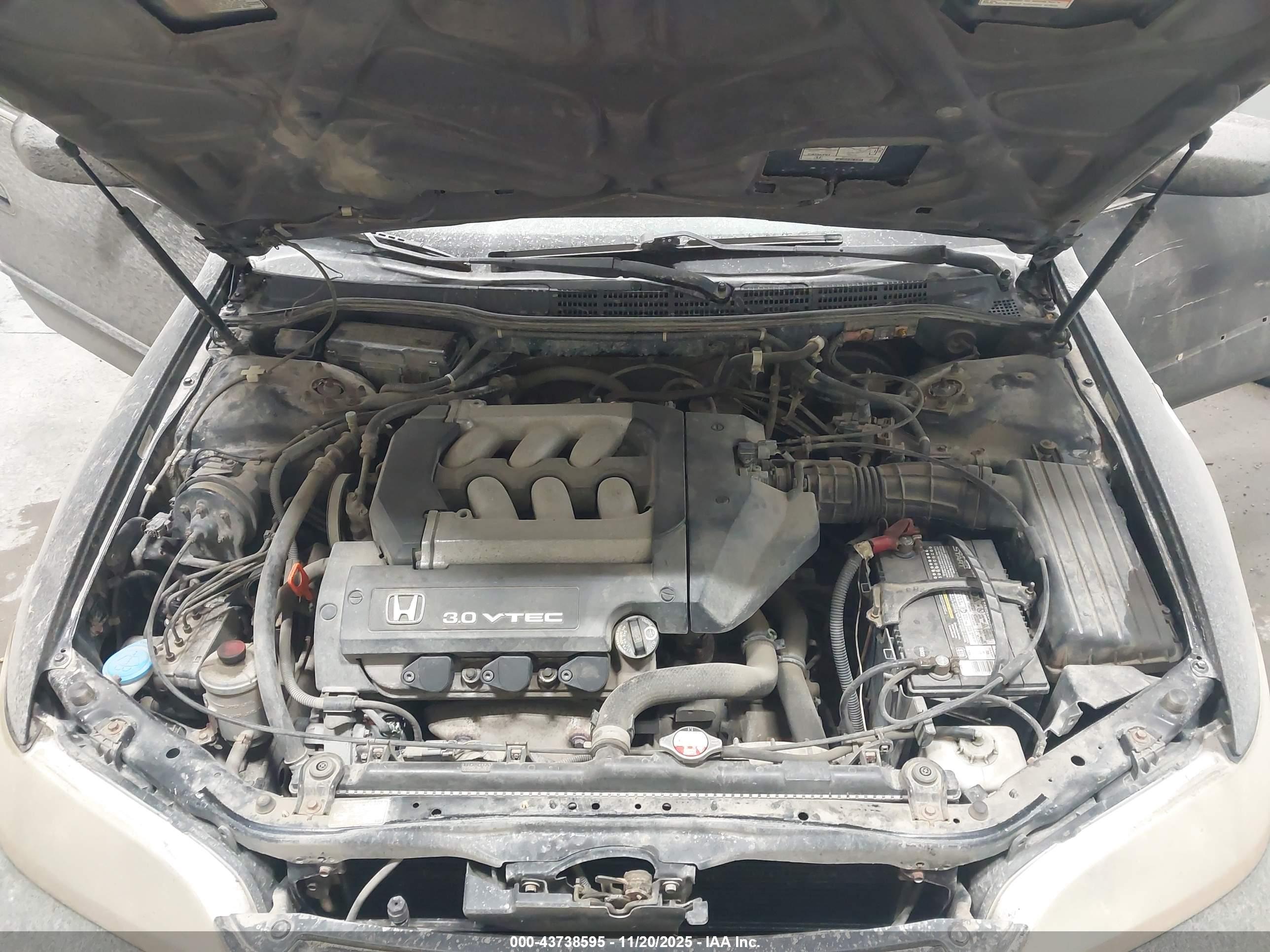 HONDA ACCORD image 10