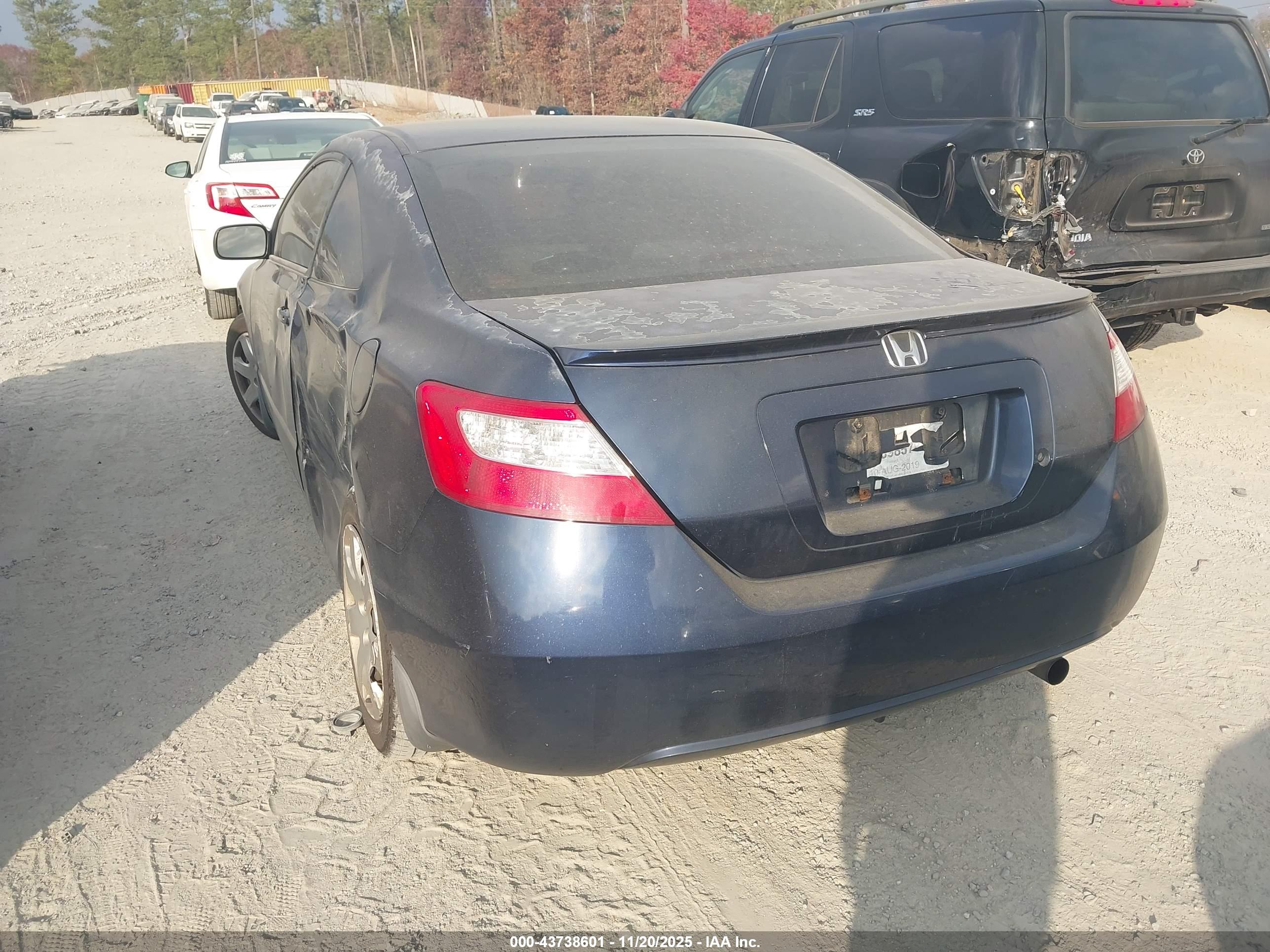HONDA CIVIC image 3