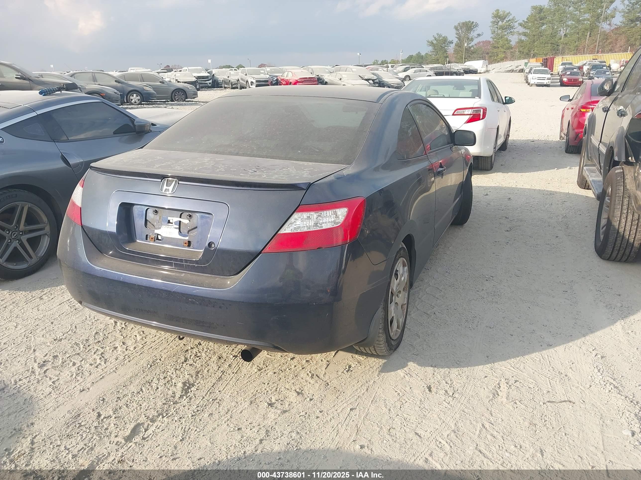 HONDA CIVIC image 4