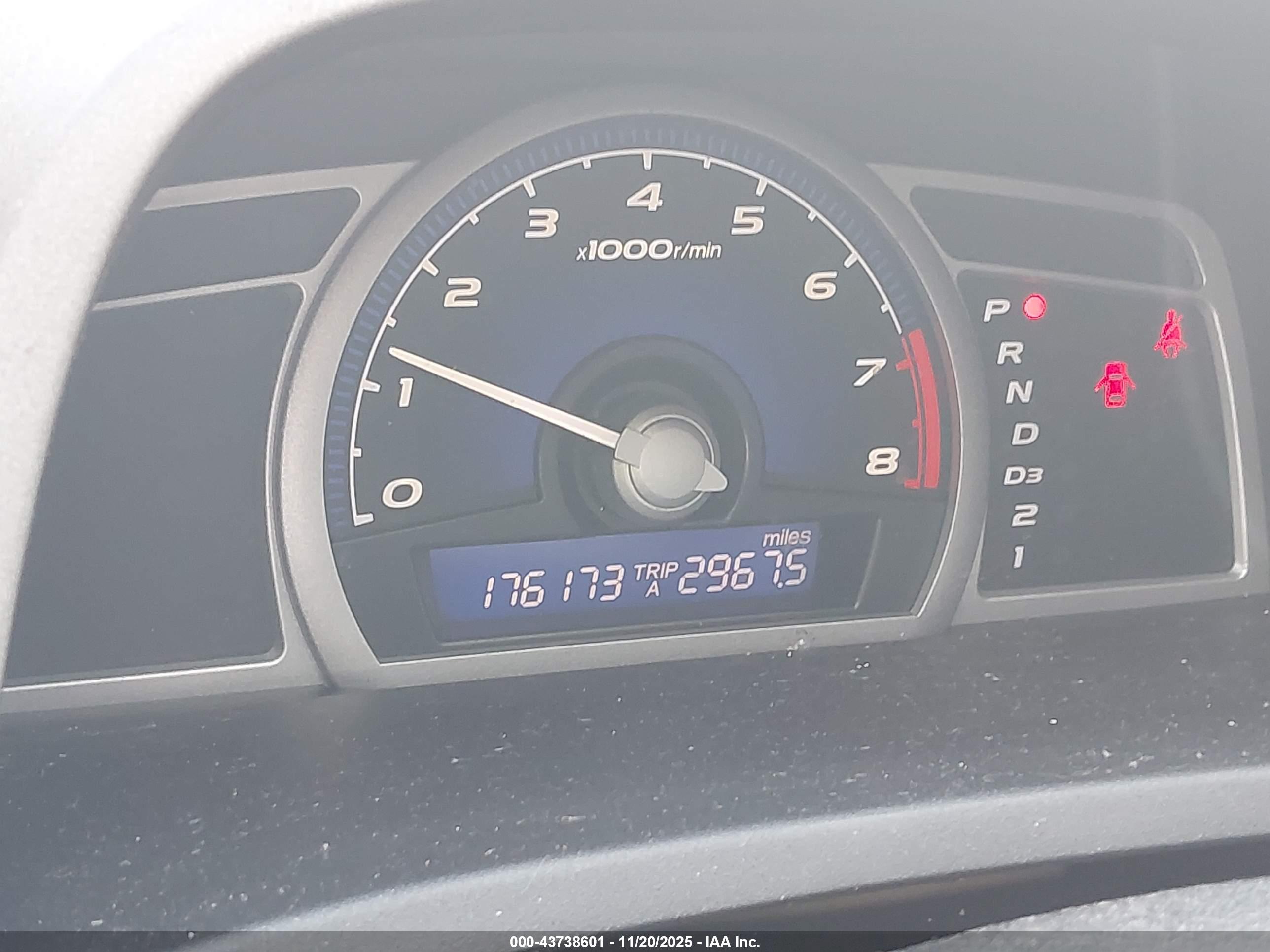 HONDA CIVIC image 7