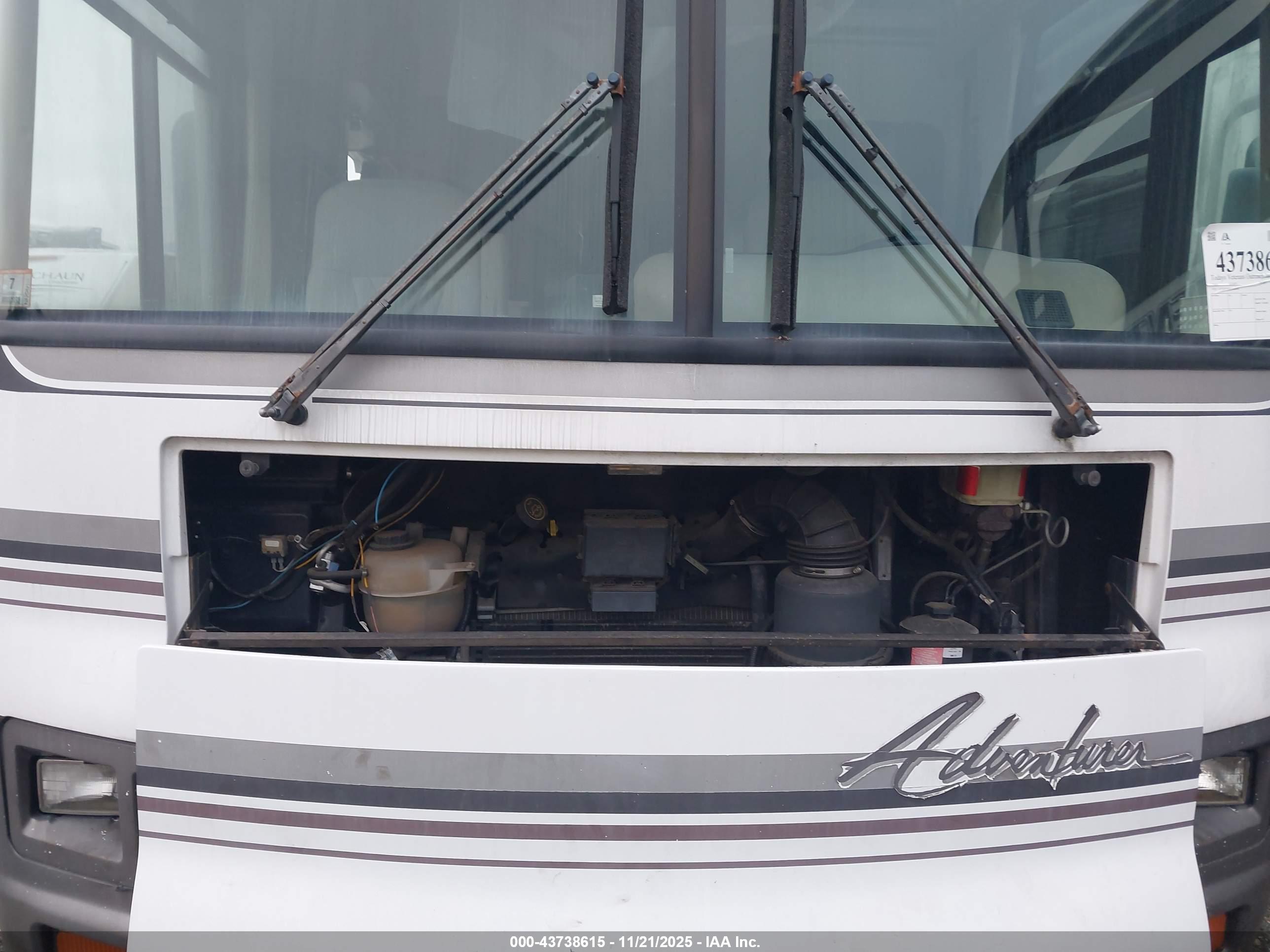 FORD F550 image 10