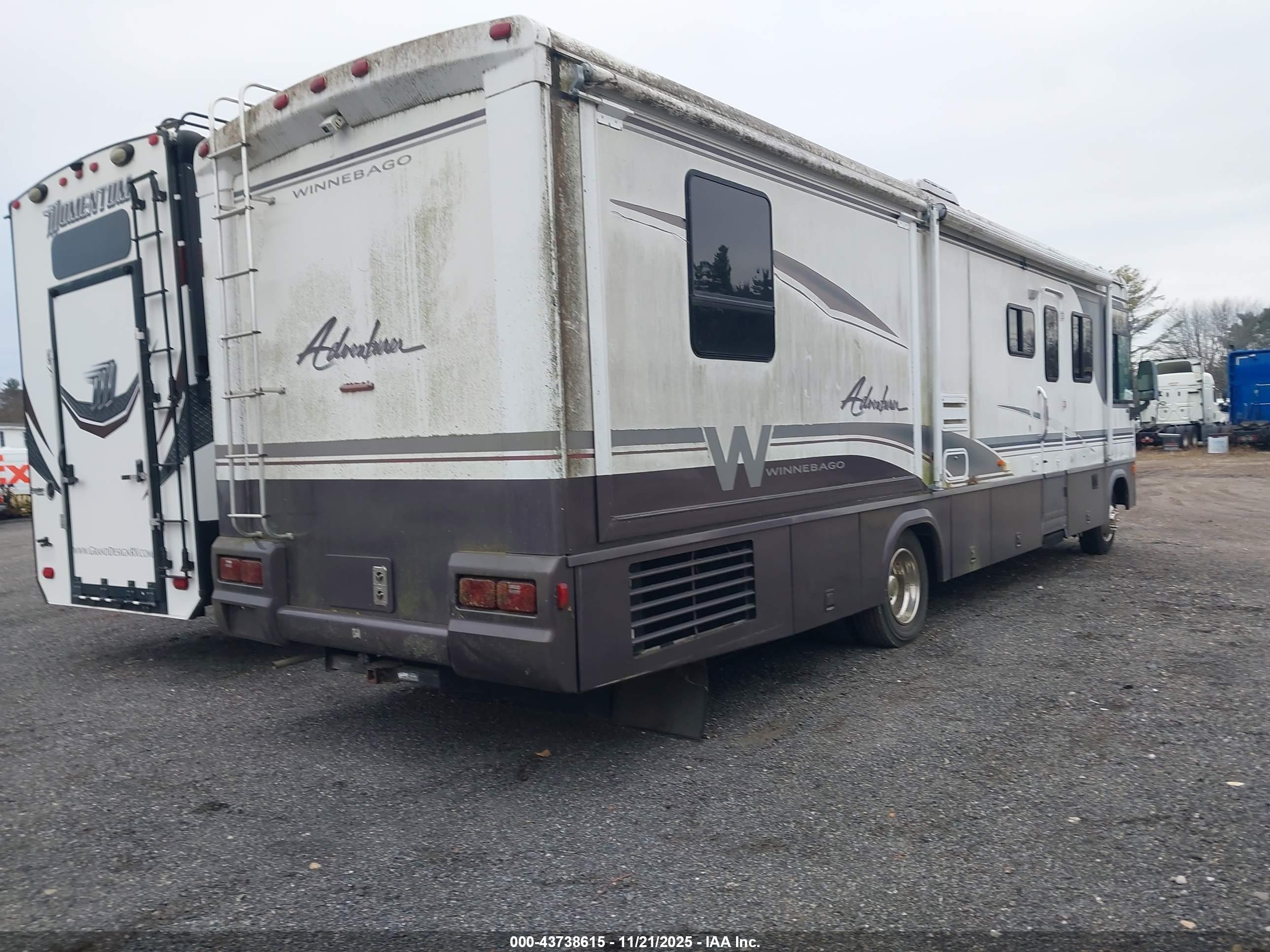 FORD F550 image 4