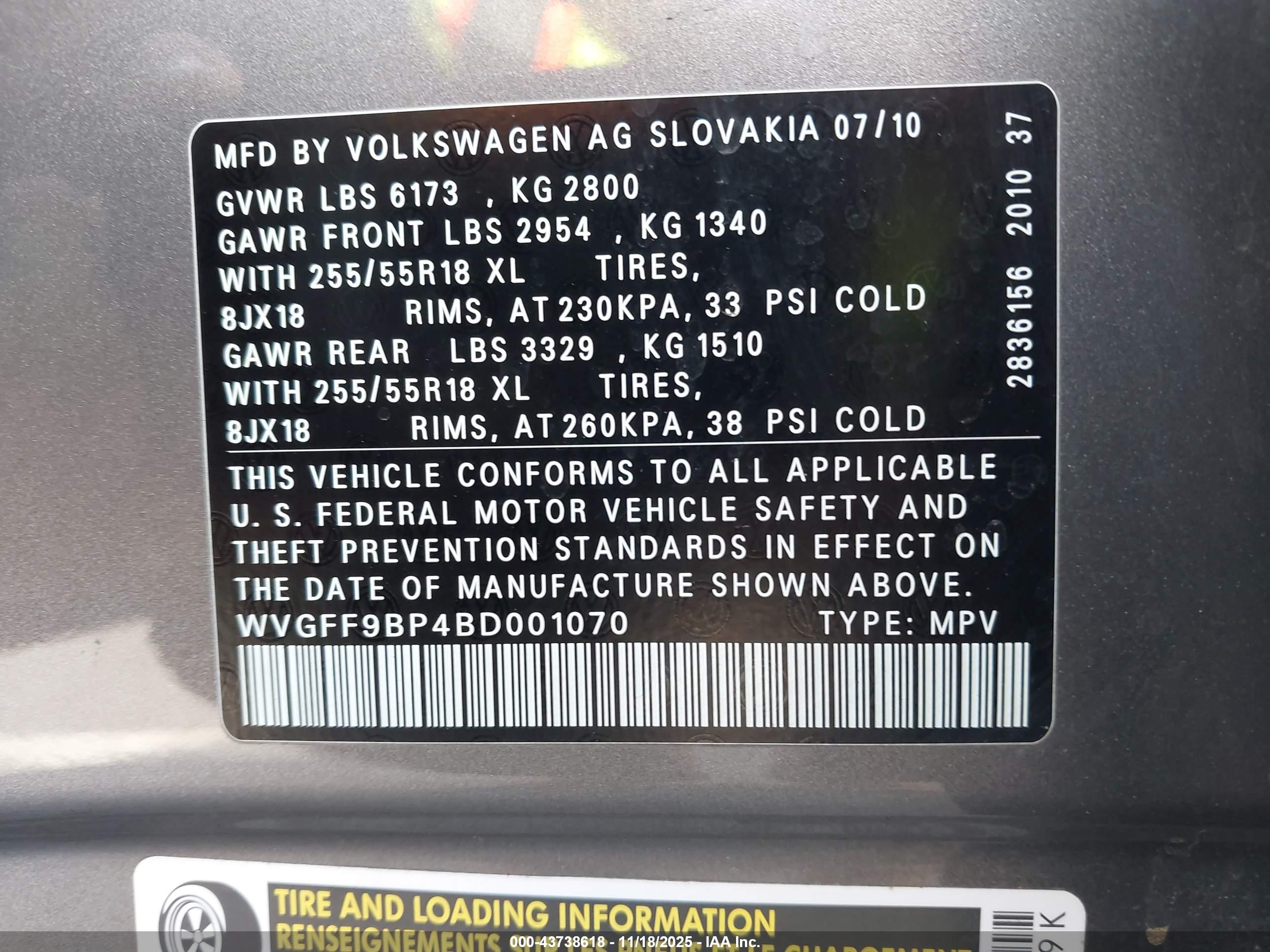 VOLKSWAGEN TOUAREG image 9