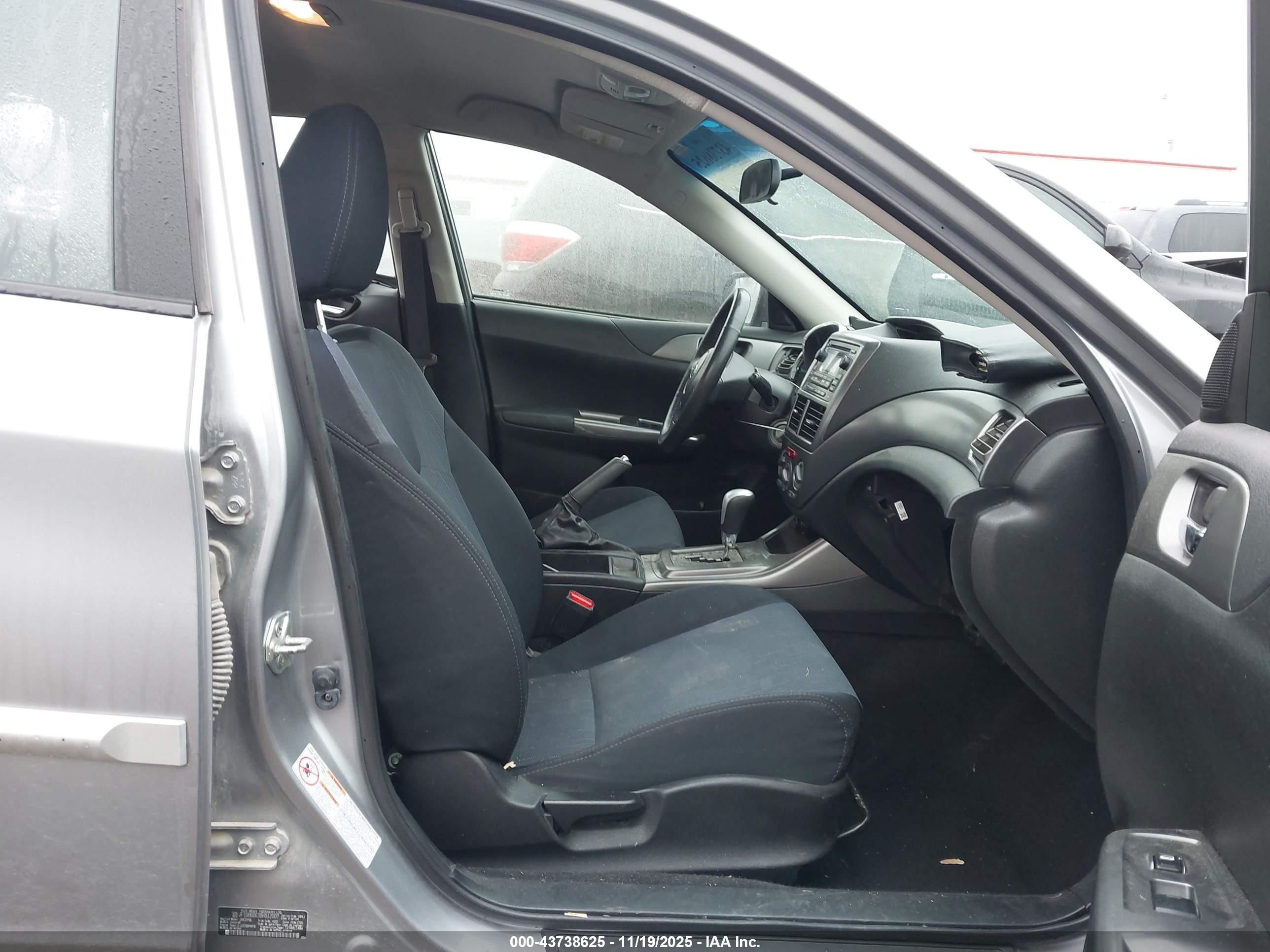 SUBARU IMPREZA image 5