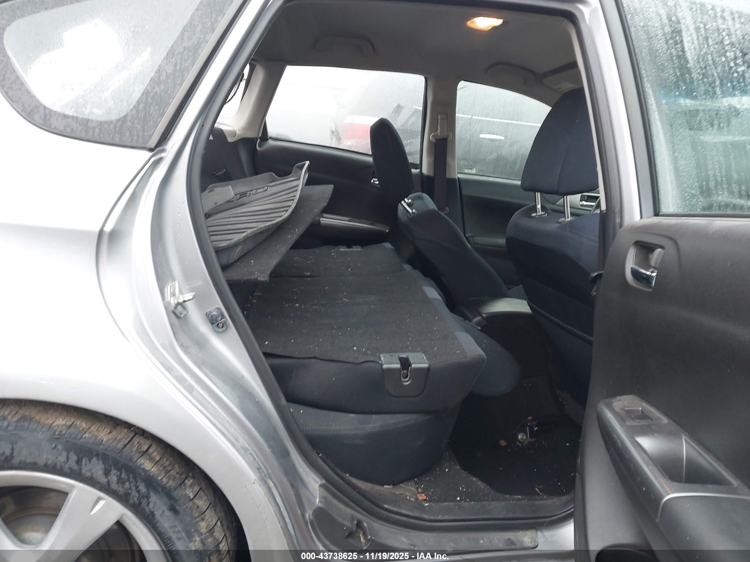 SUBARU IMPREZA image 8