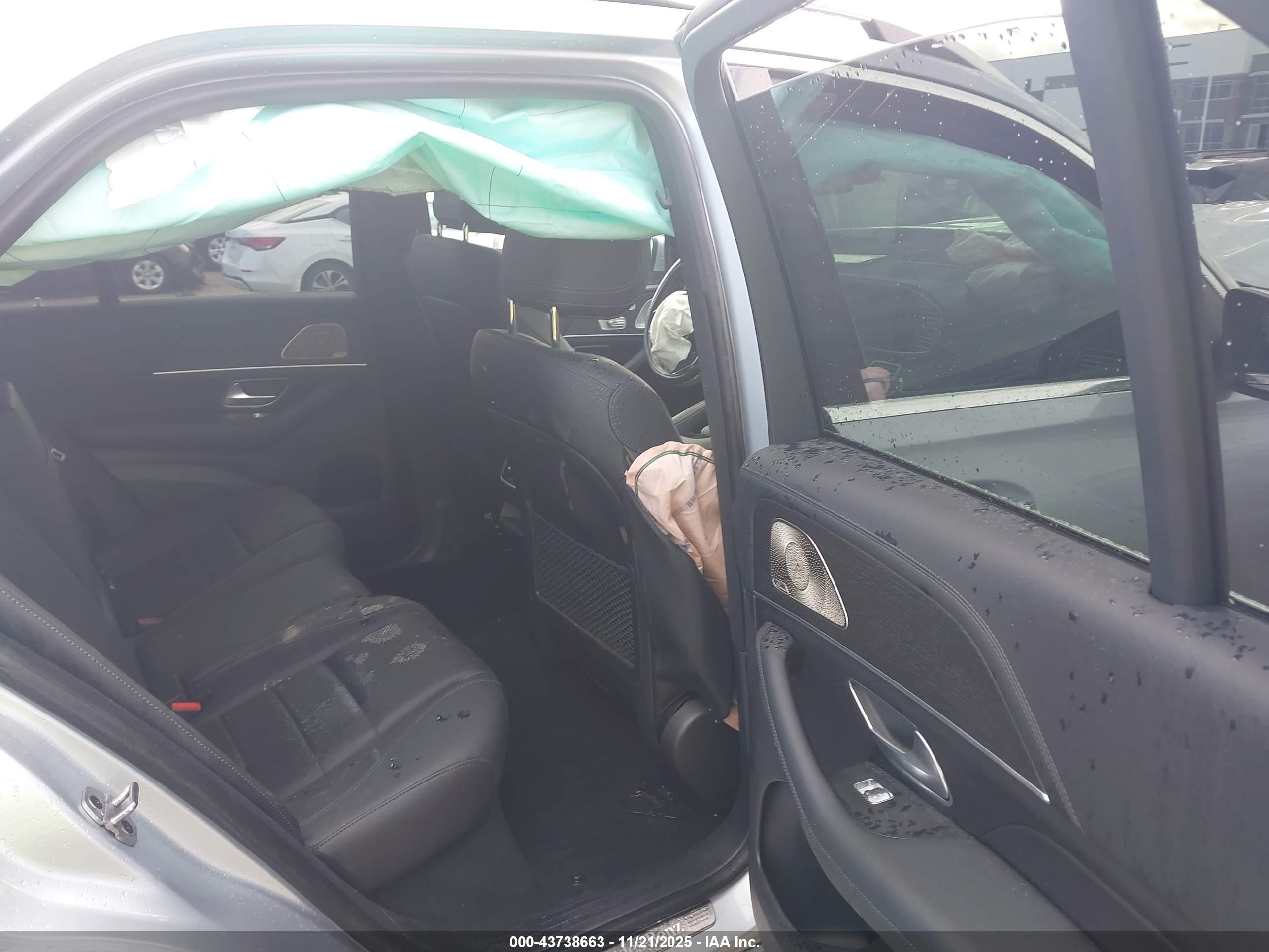 MERCEDES-BENZ GLE image 8