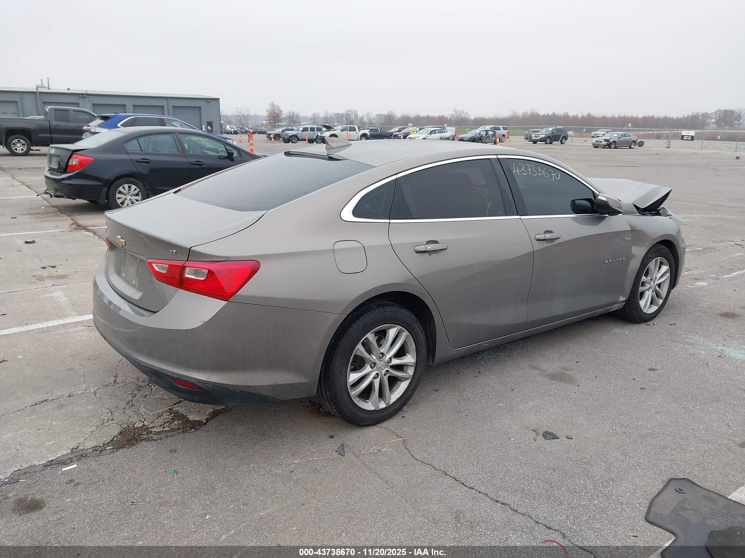 CHEVROLET MALIBU image 4