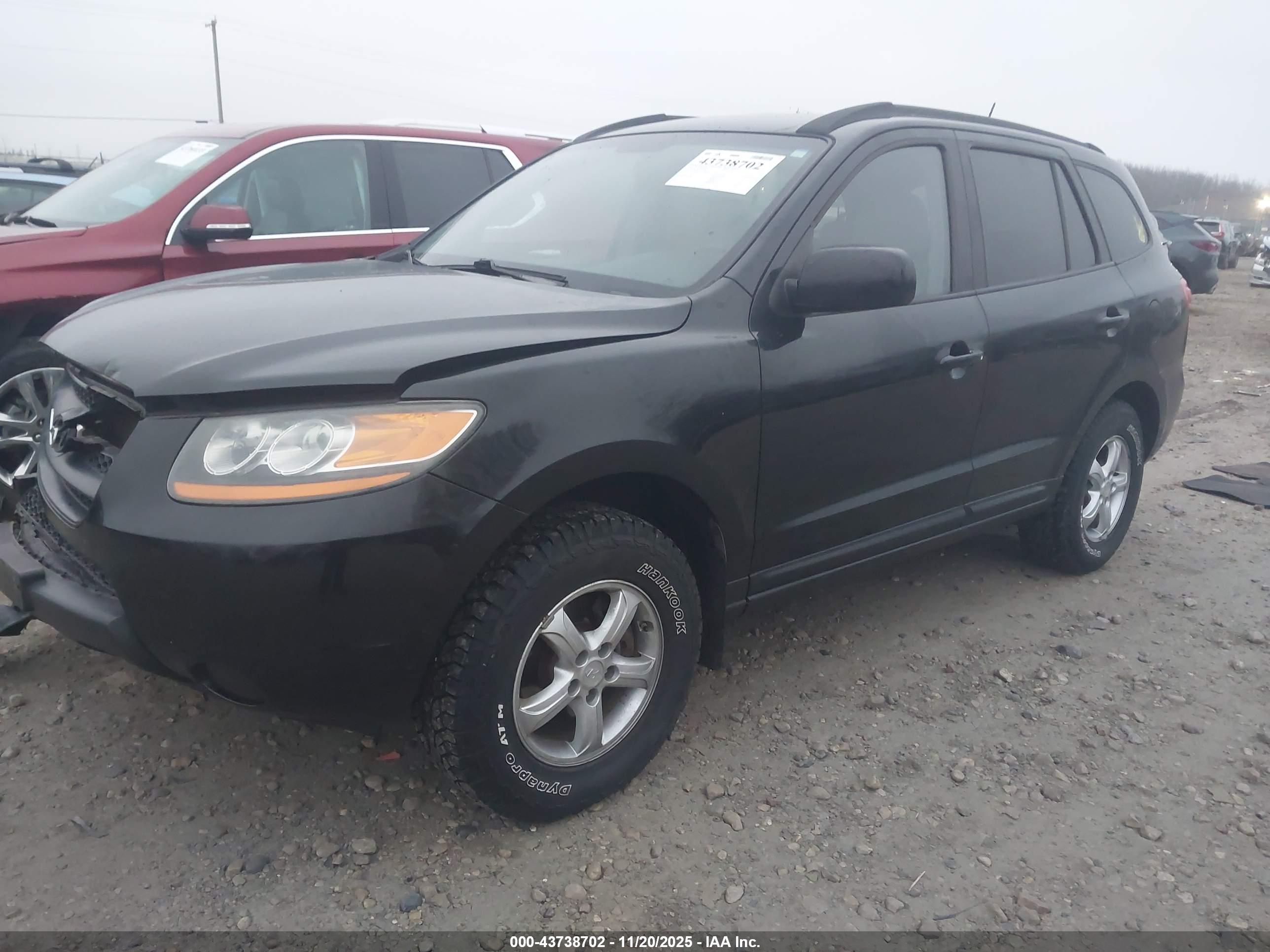 HYUNDAI SANTA image 2