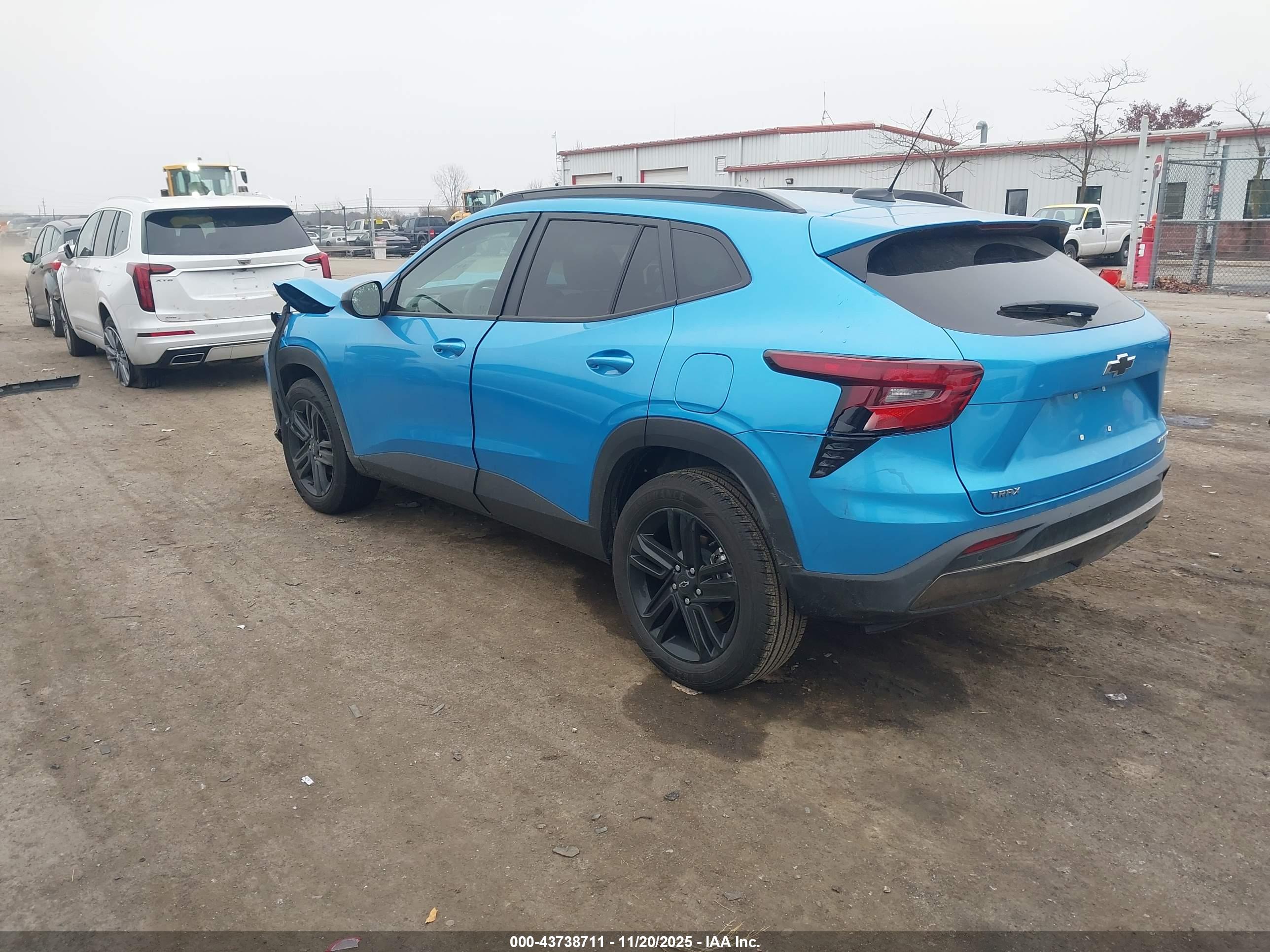 CHEVROLET TRAX image 3