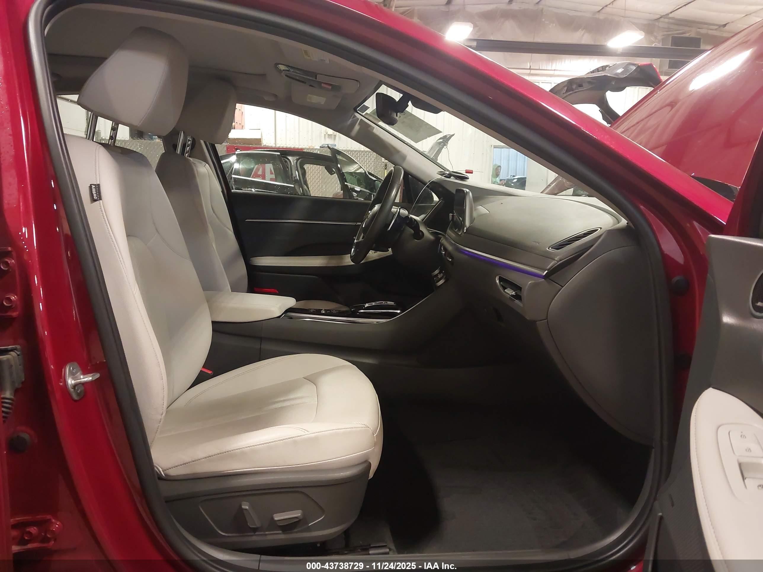 HYUNDAI SONATA image 5