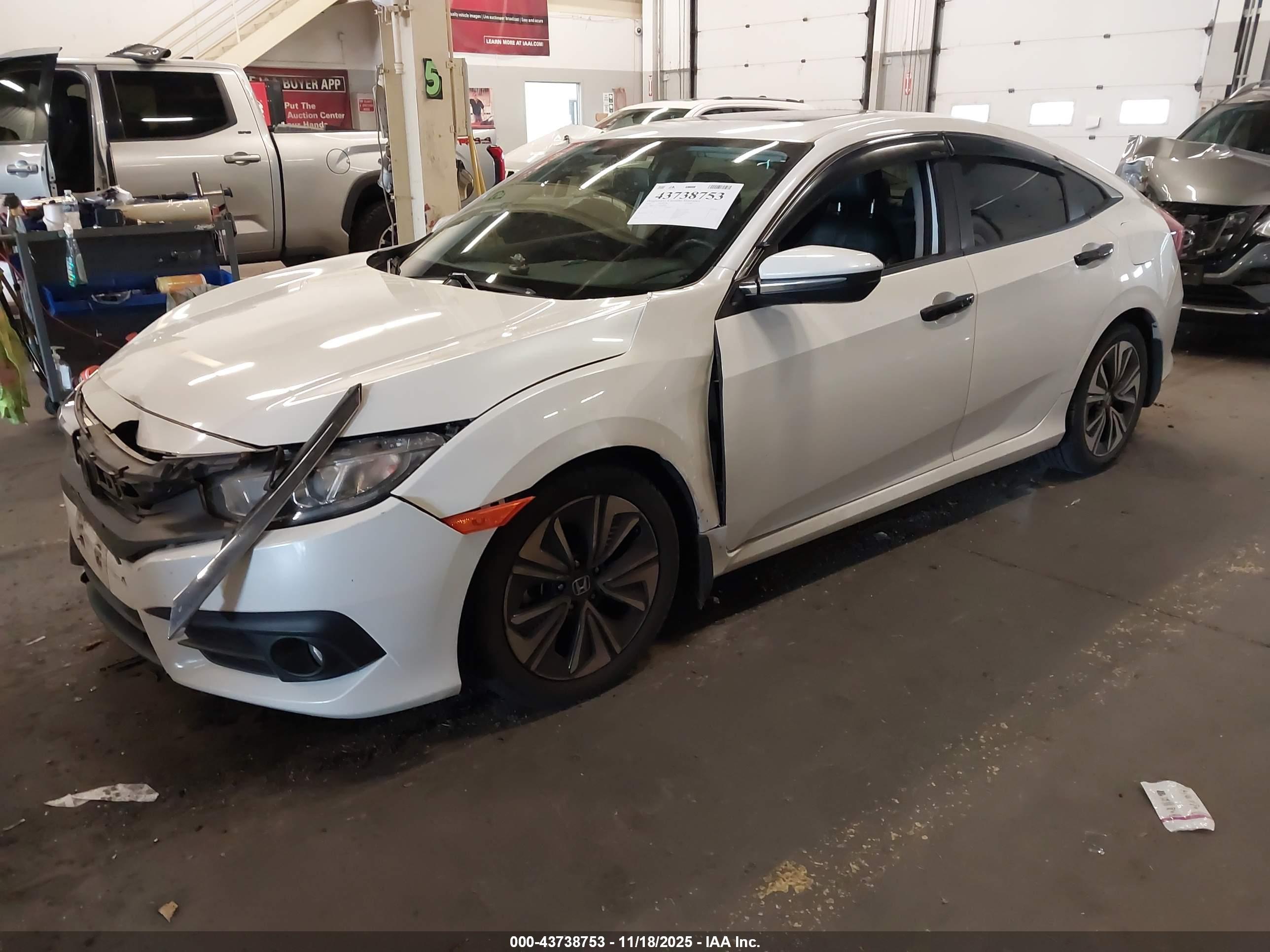 HONDA CIVIC image 2