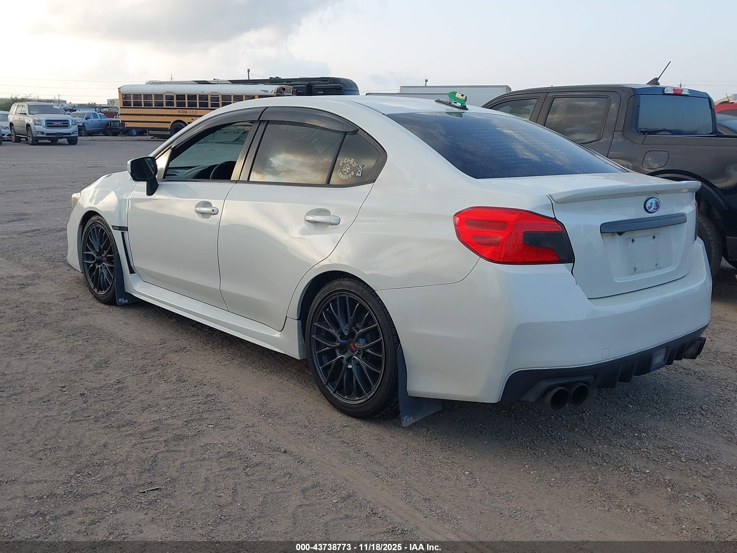 SUBARU WRX image 3