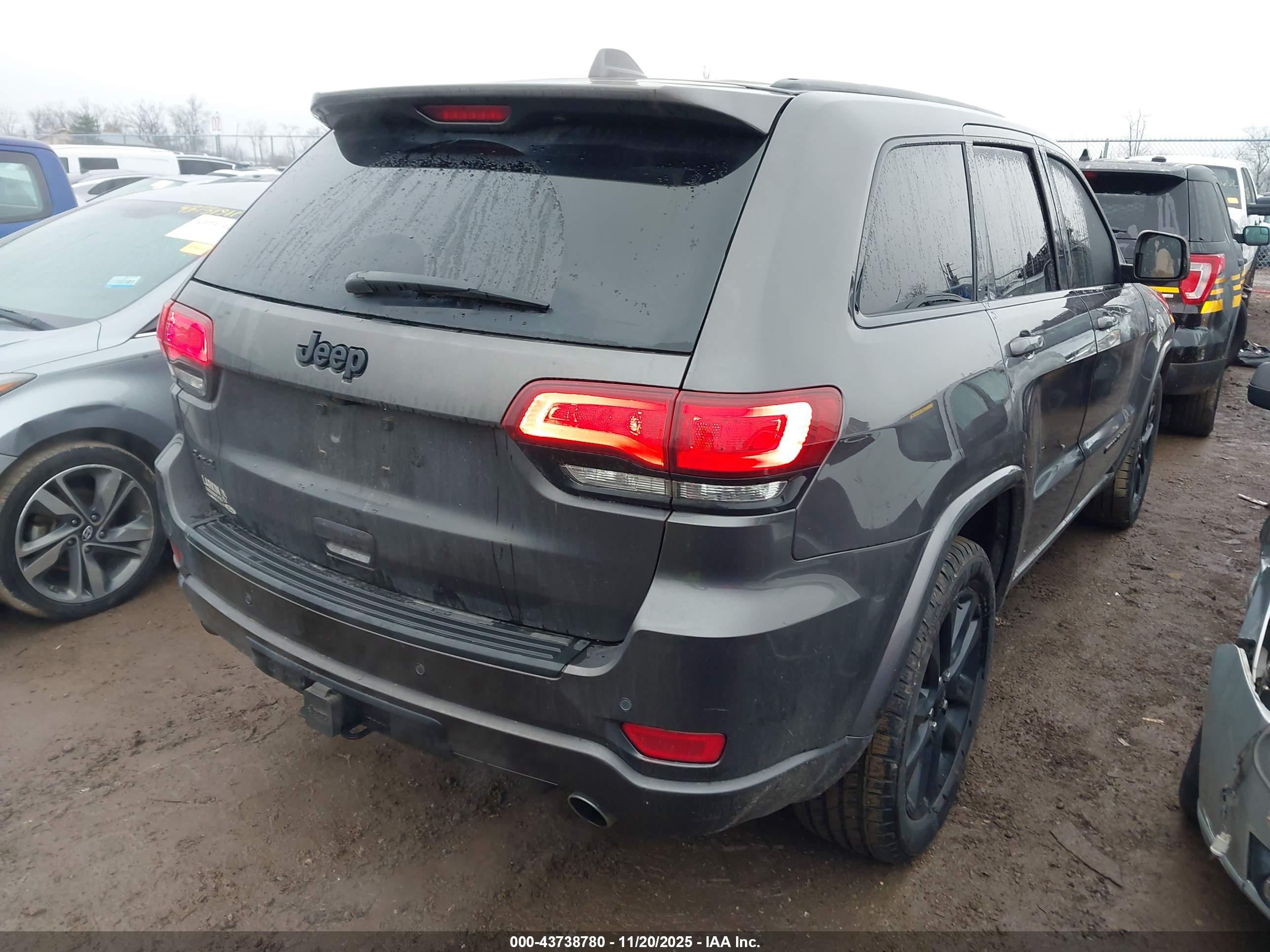 JEEP GRAND image 4