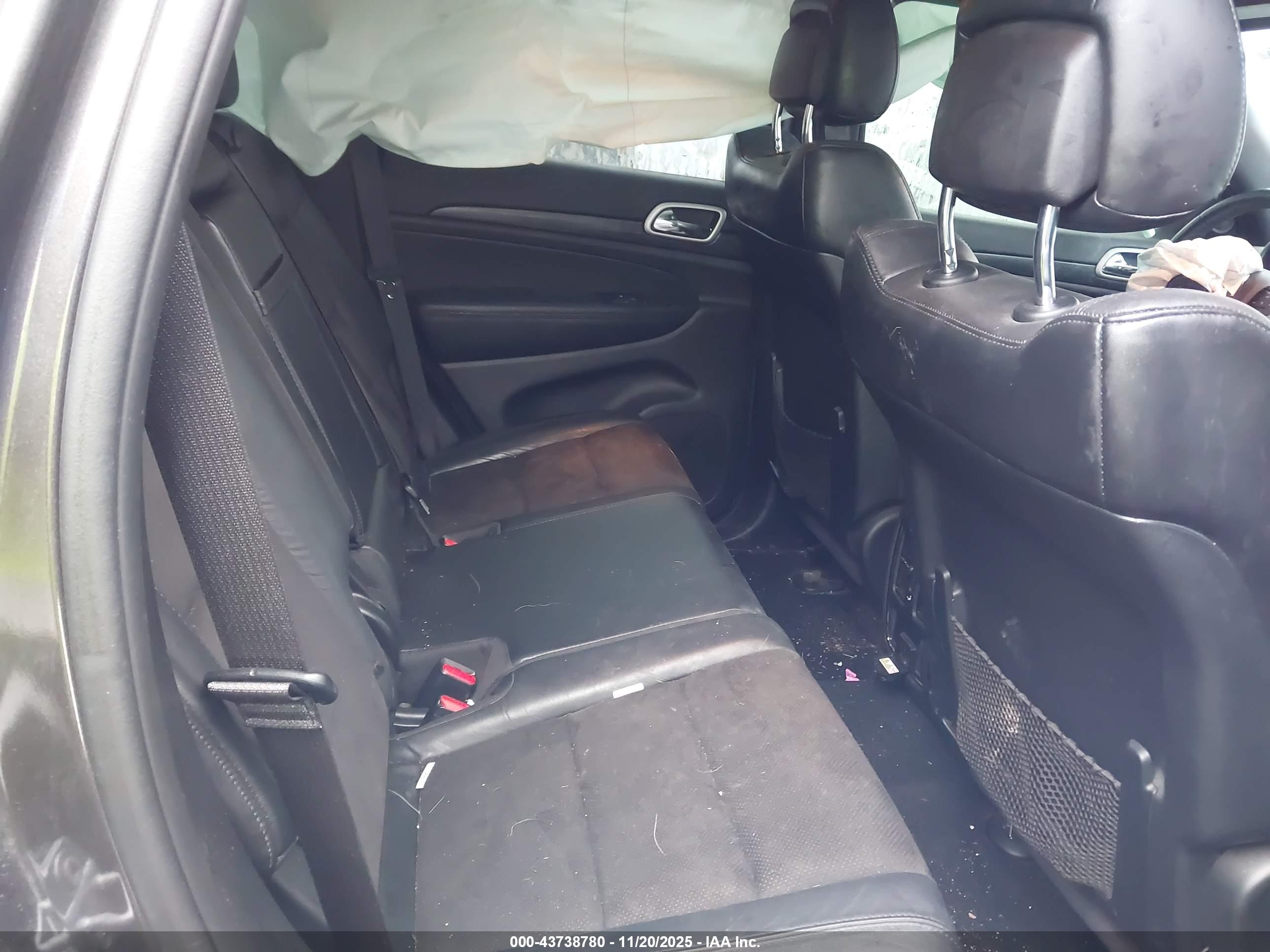 JEEP GRAND image 8