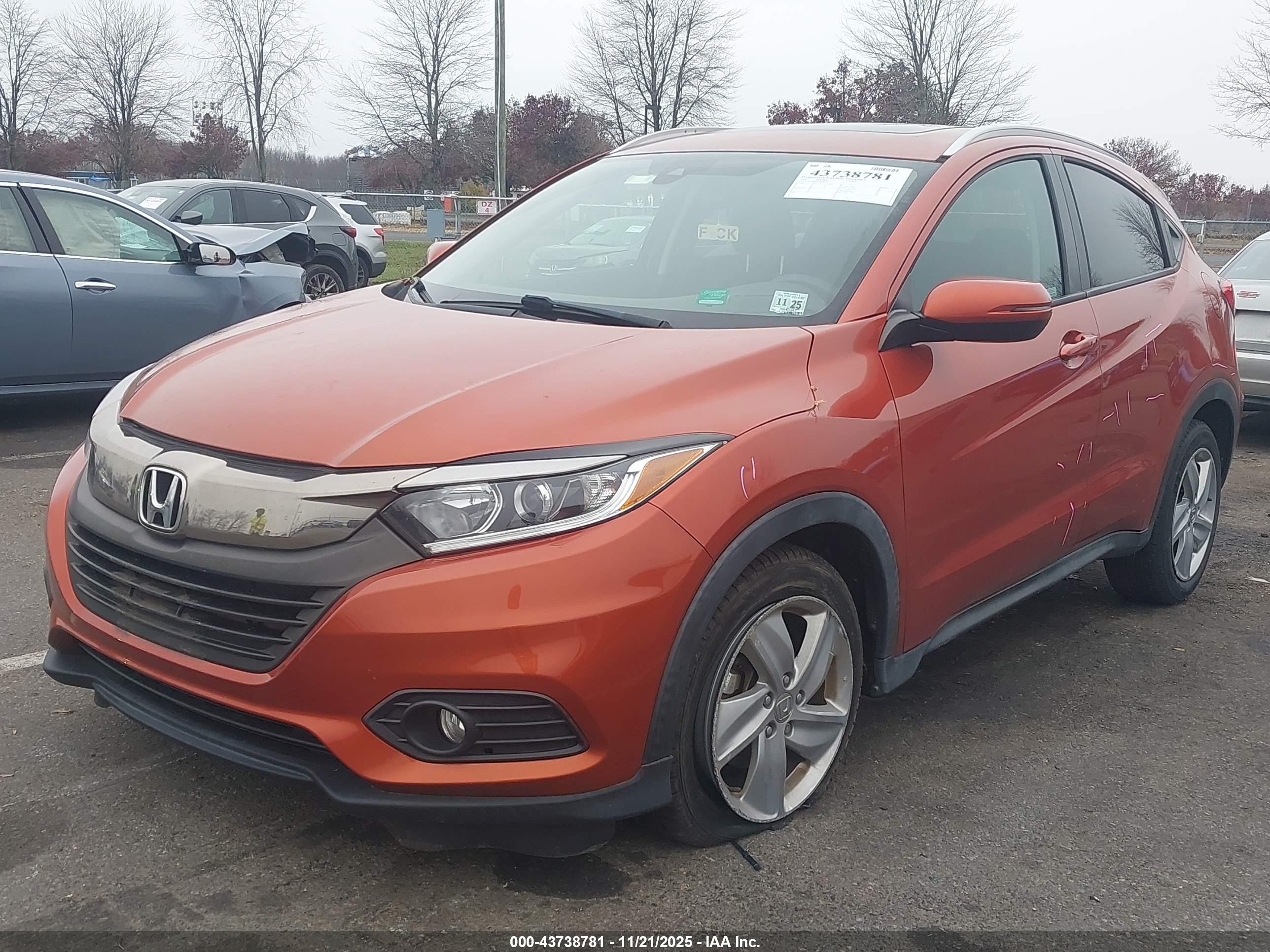 HONDA HR-V image 2