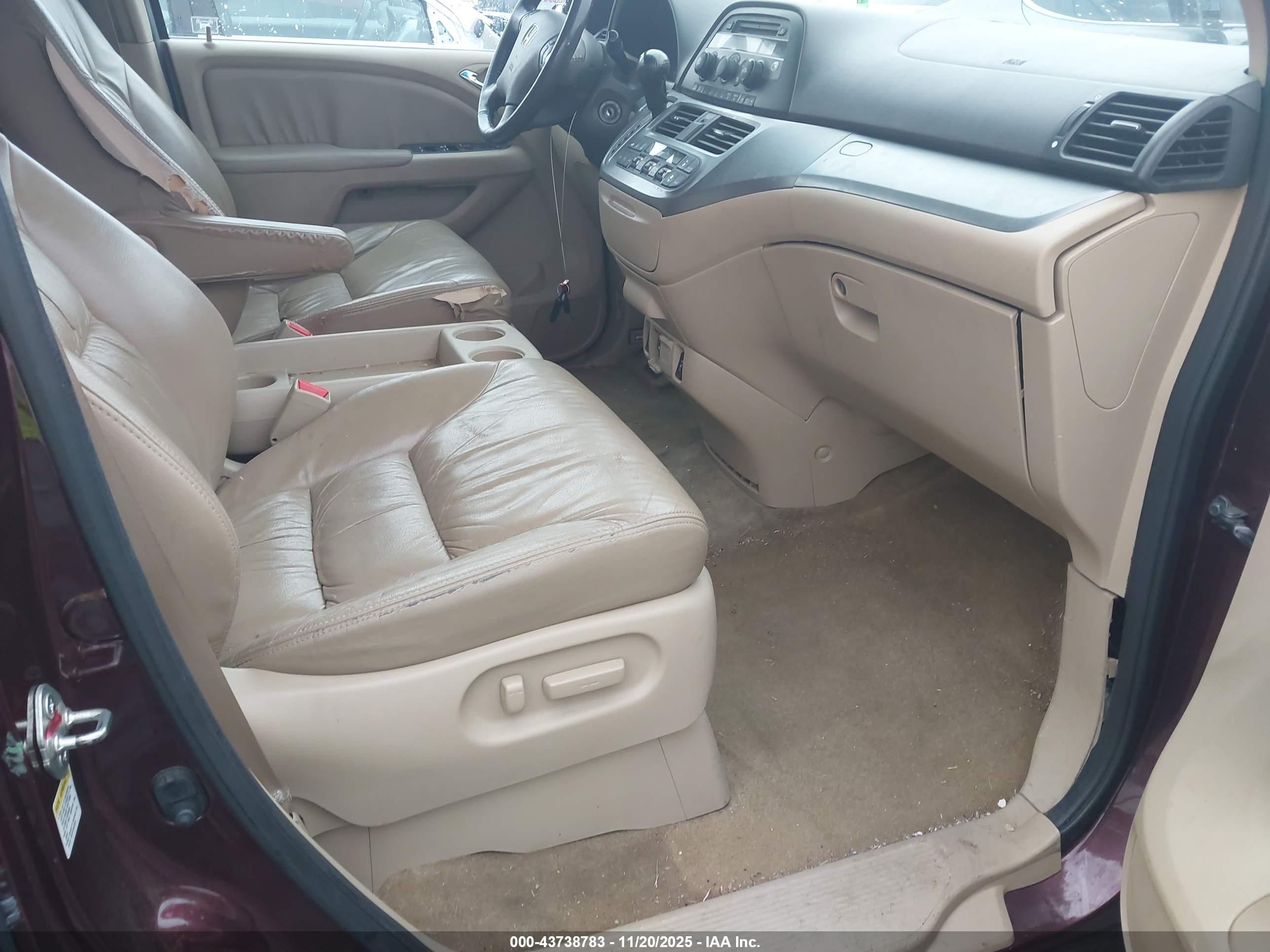 HONDA ODYSSEY image 5