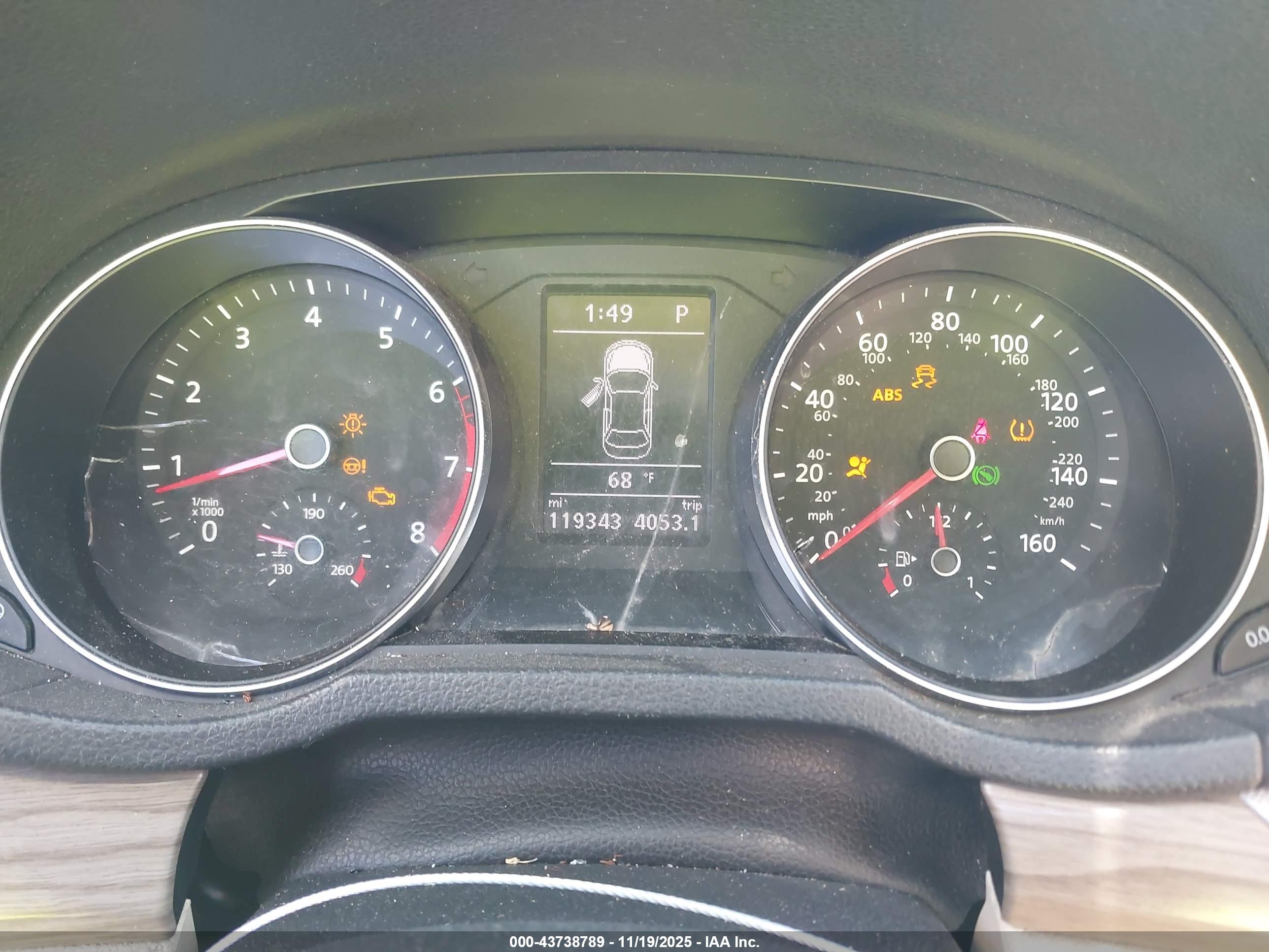VOLKSWAGEN PASSAT image 7