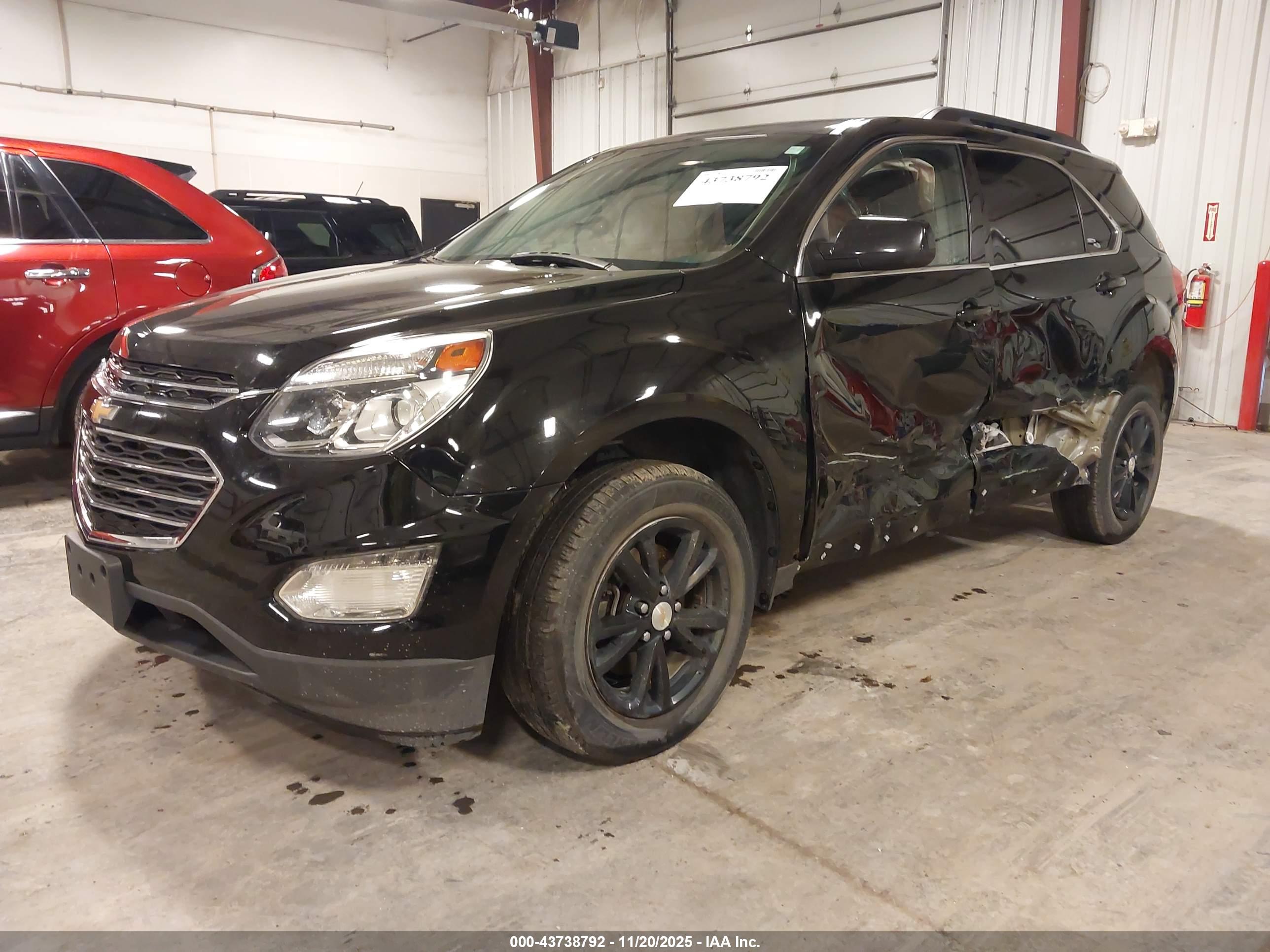 CHEVROLET EQUINOX image 2