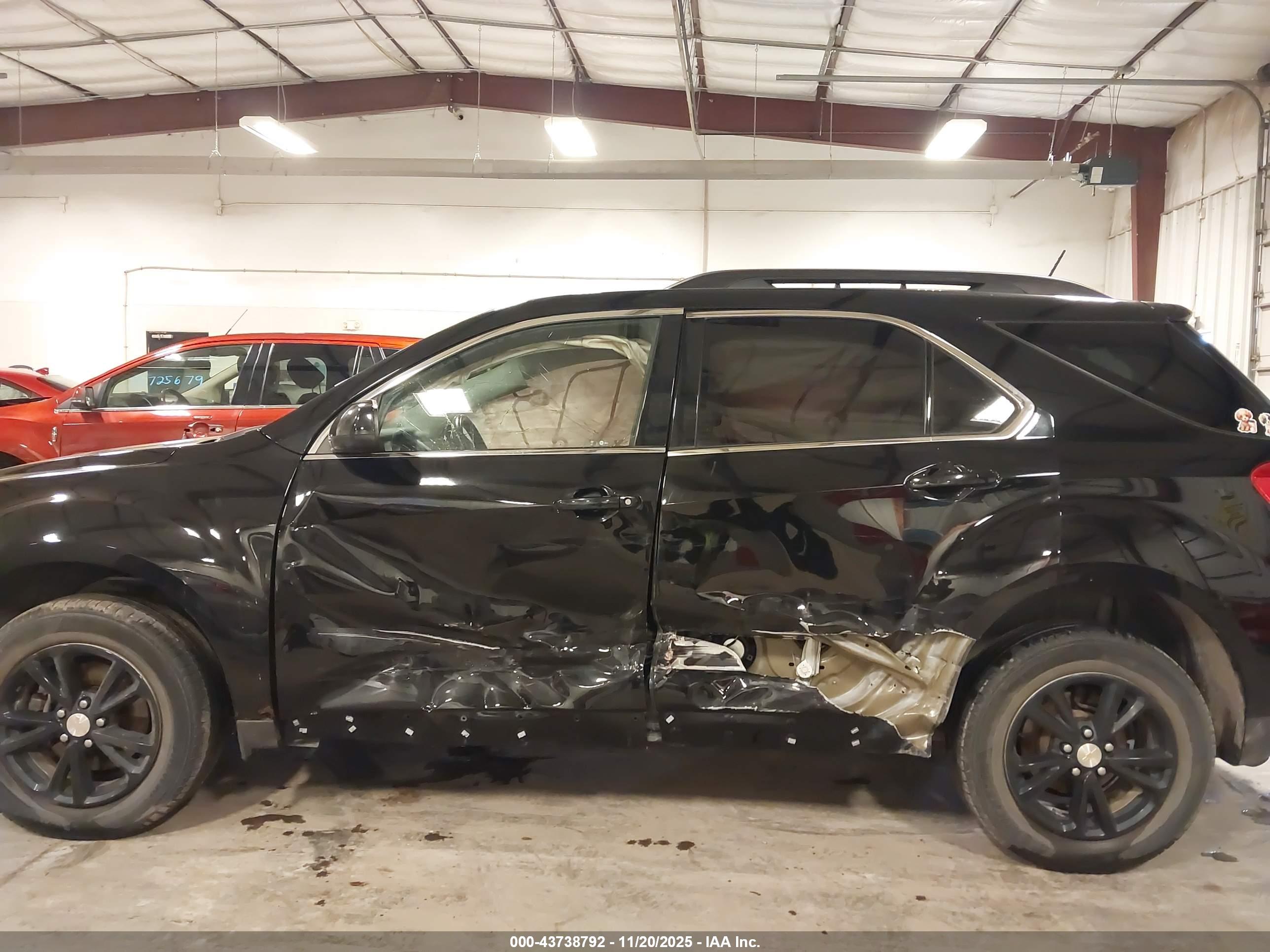 CHEVROLET EQUINOX image 6