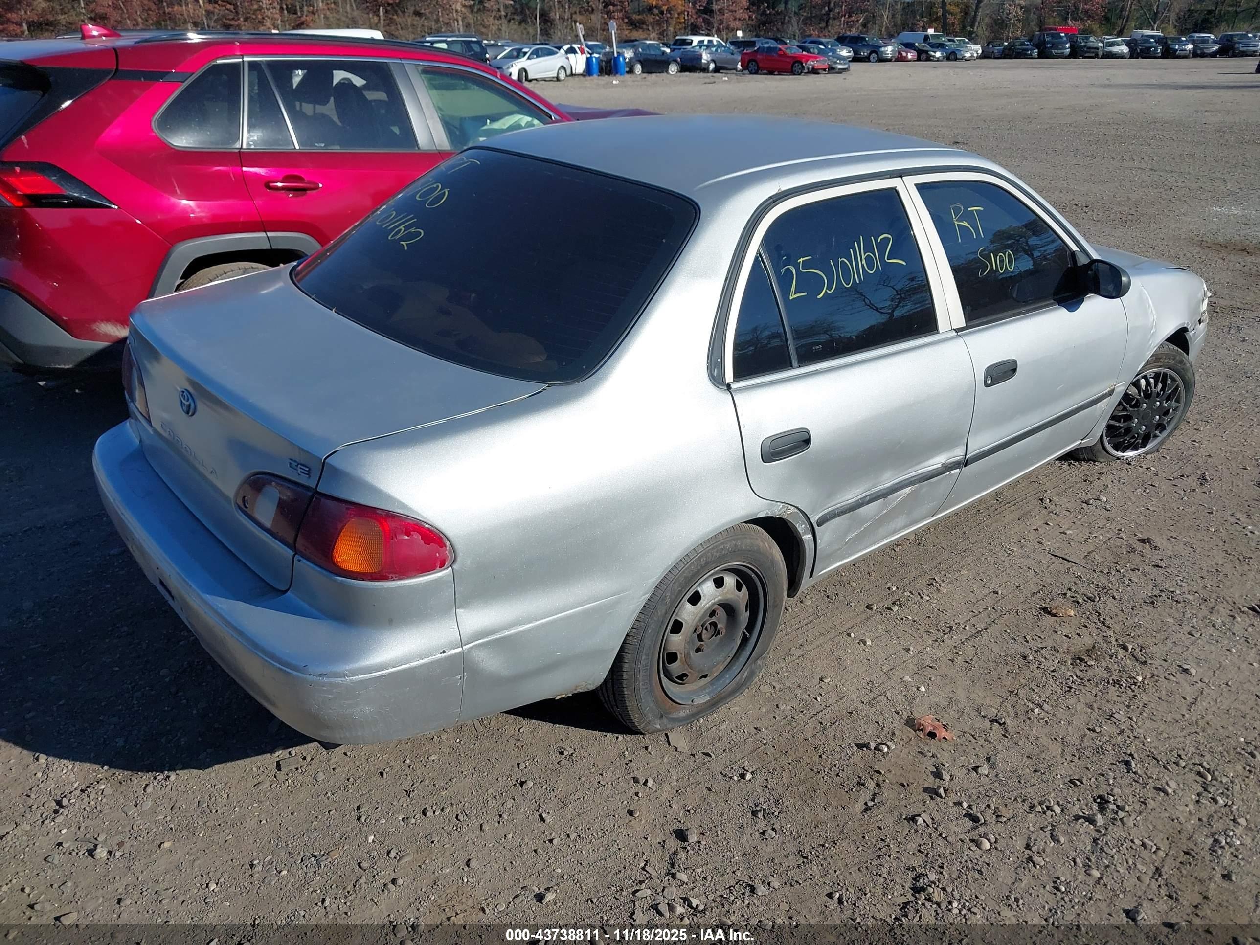 TOYOTA COROLLA image 4