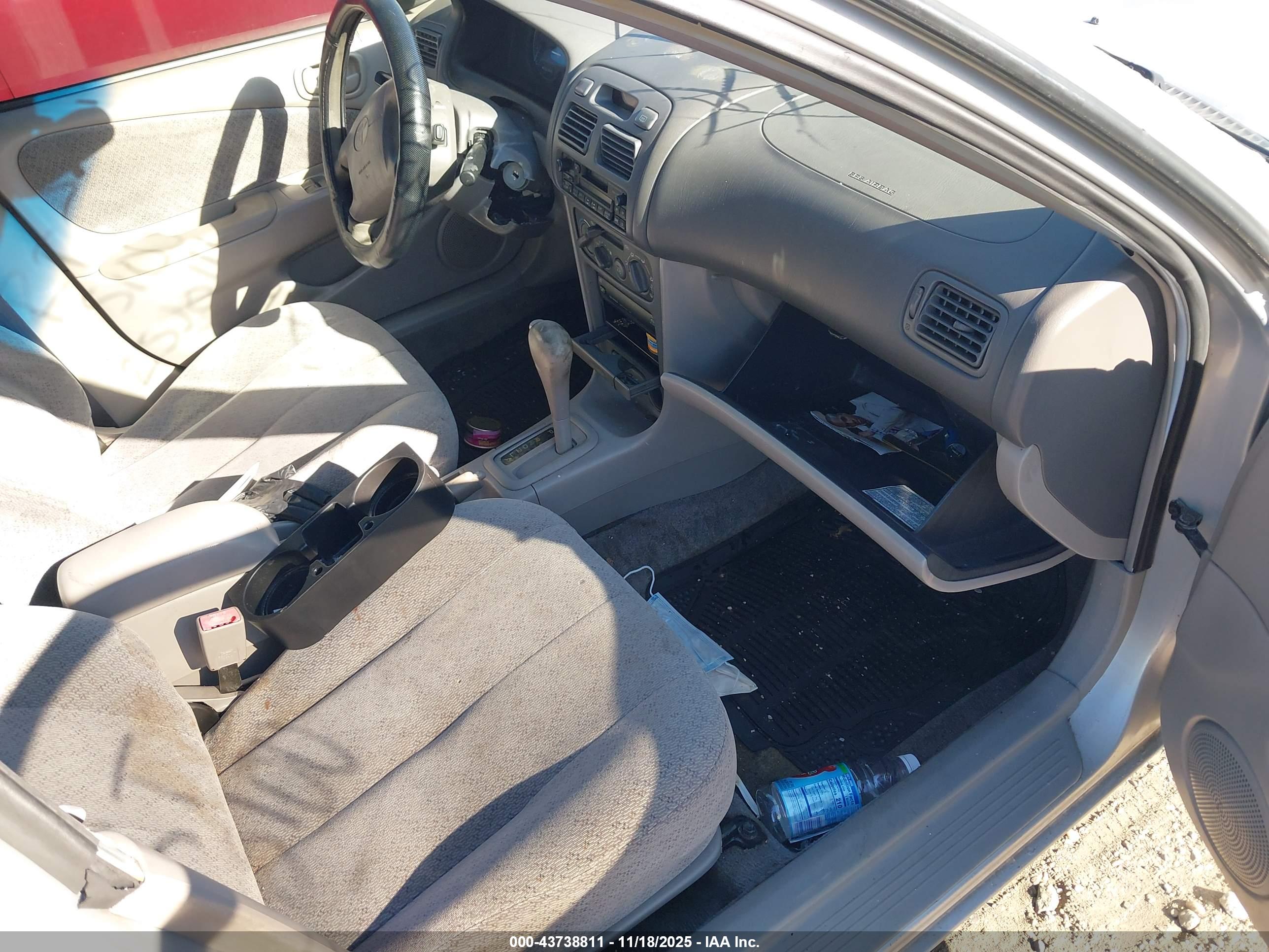 TOYOTA COROLLA image 5