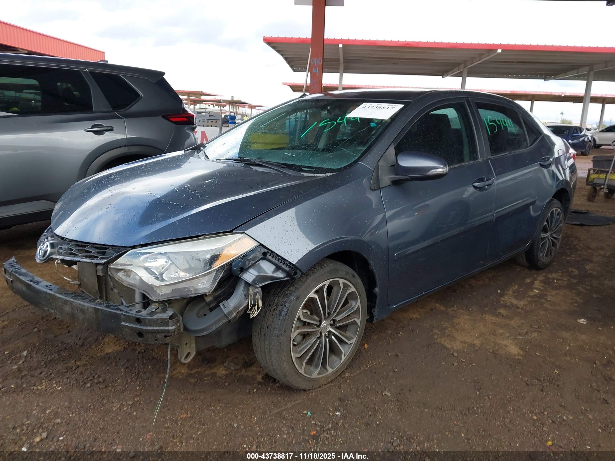 TOYOTA COROLLA image 2
