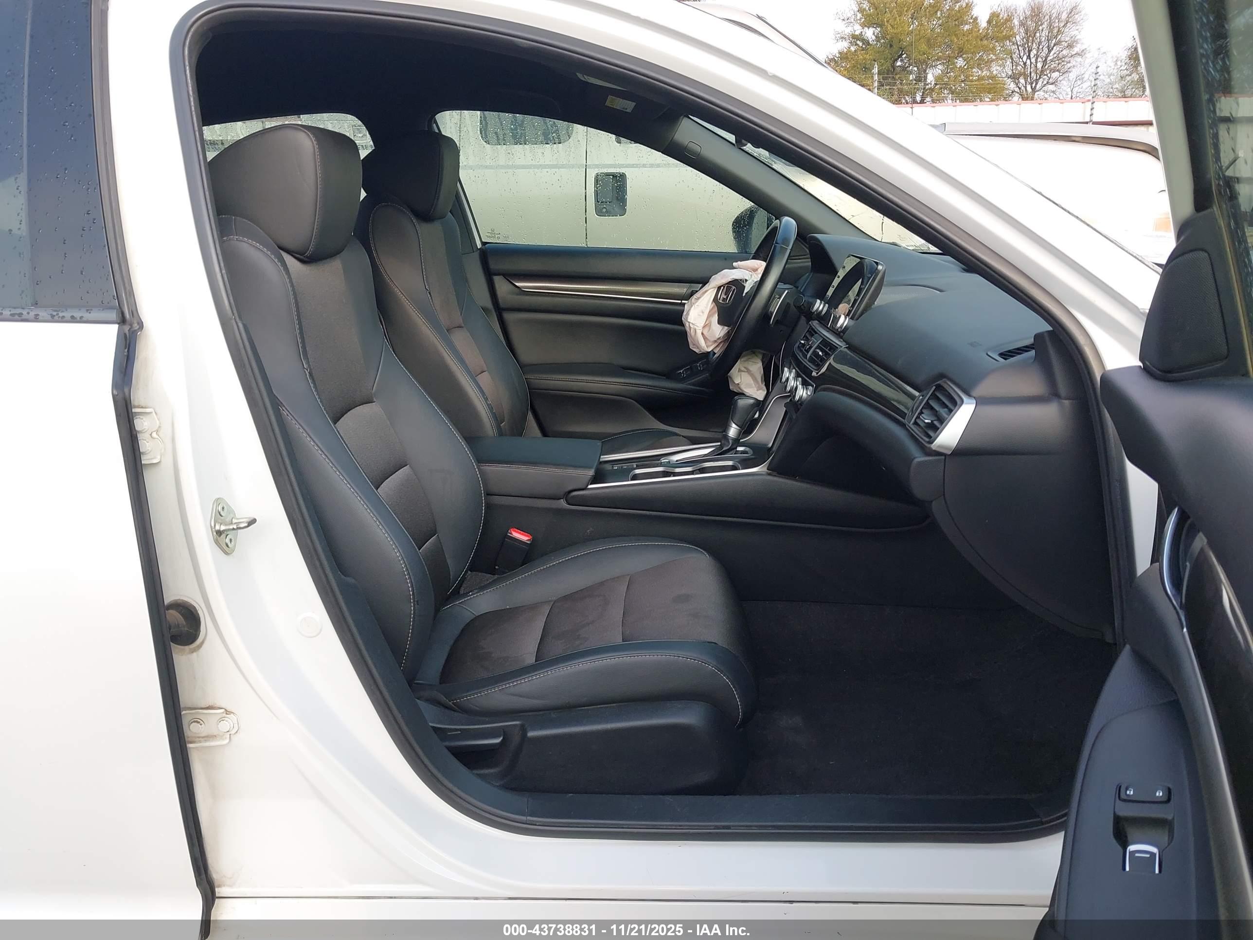 HONDA ACCORD image 5