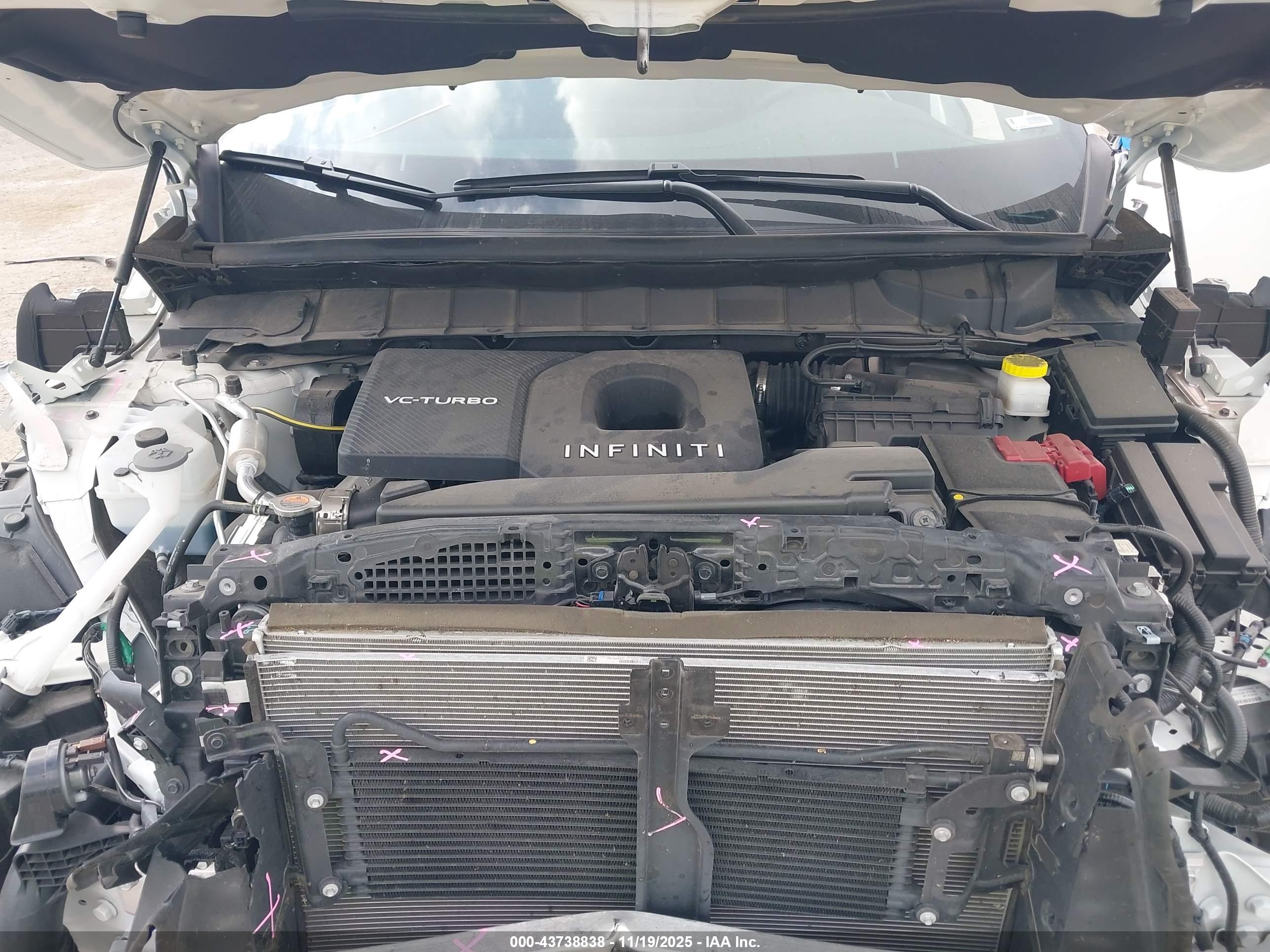 INFINITI QX60 image 10