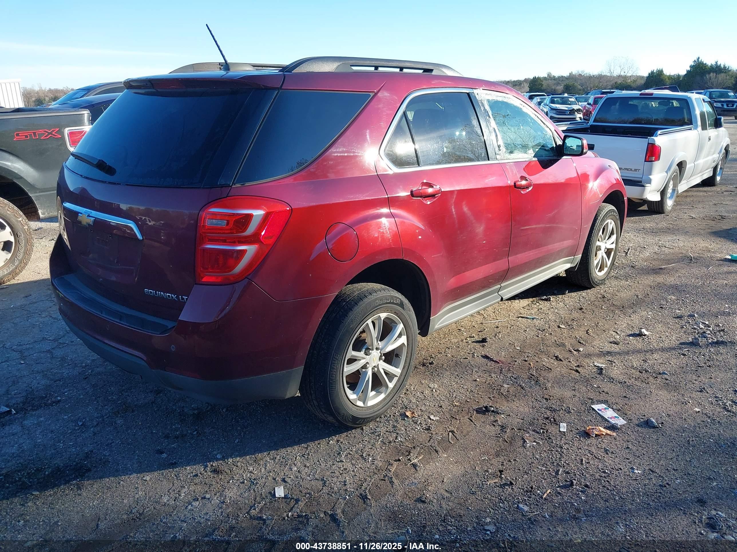 CHEVROLET EQUINOX image 4