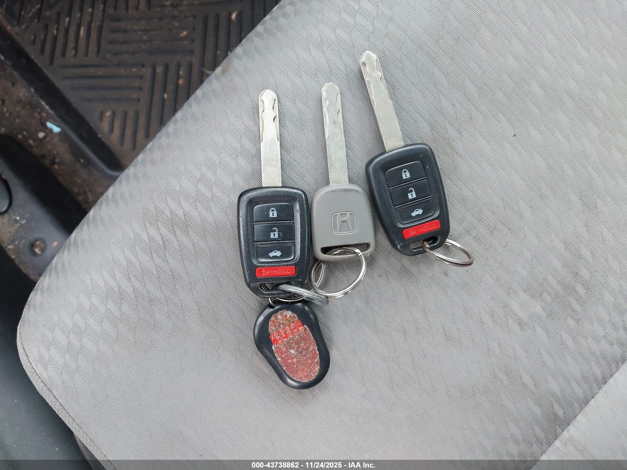HONDA CIVIC image 11