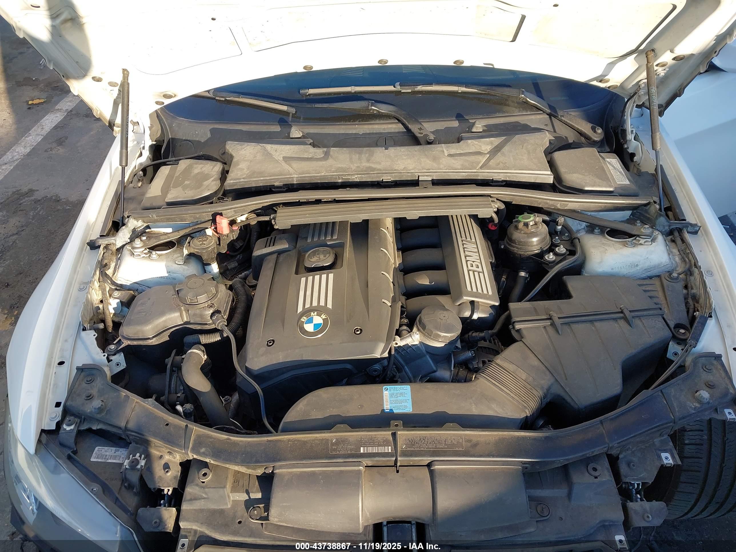 BMW 328I image 10