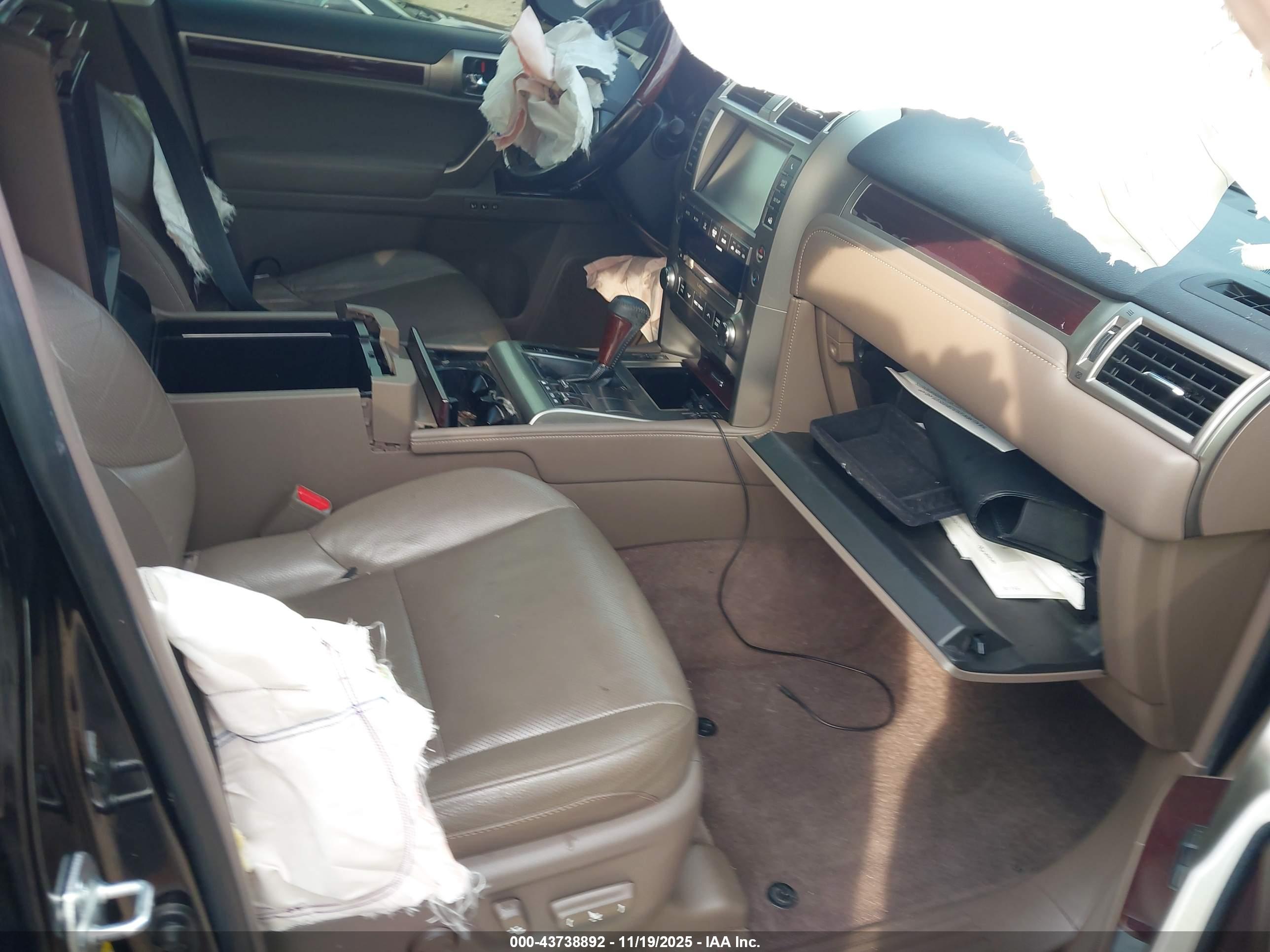 LEXUS GX image 5