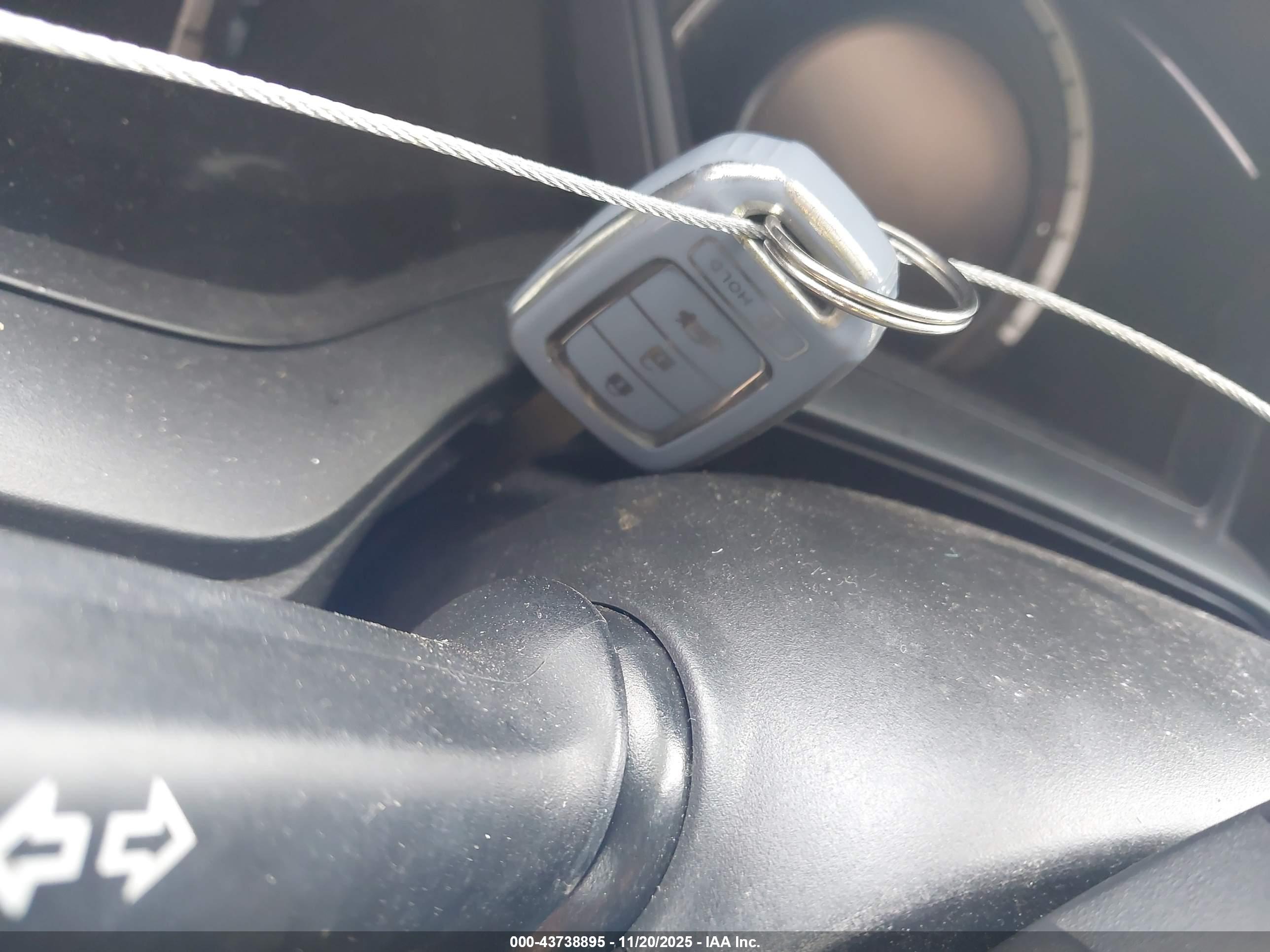 HONDA CIVIC image 11