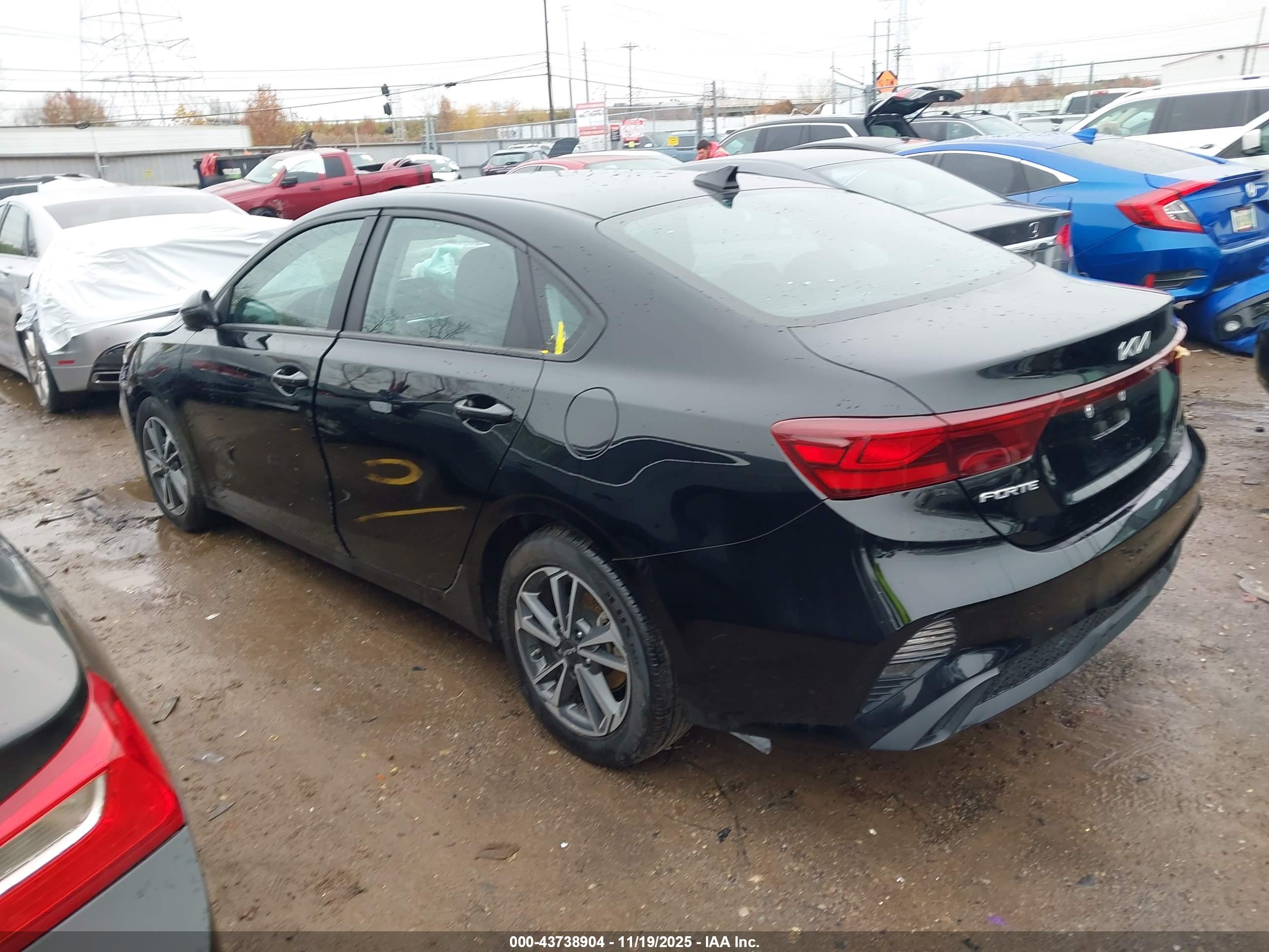 KIA FORTE image 3