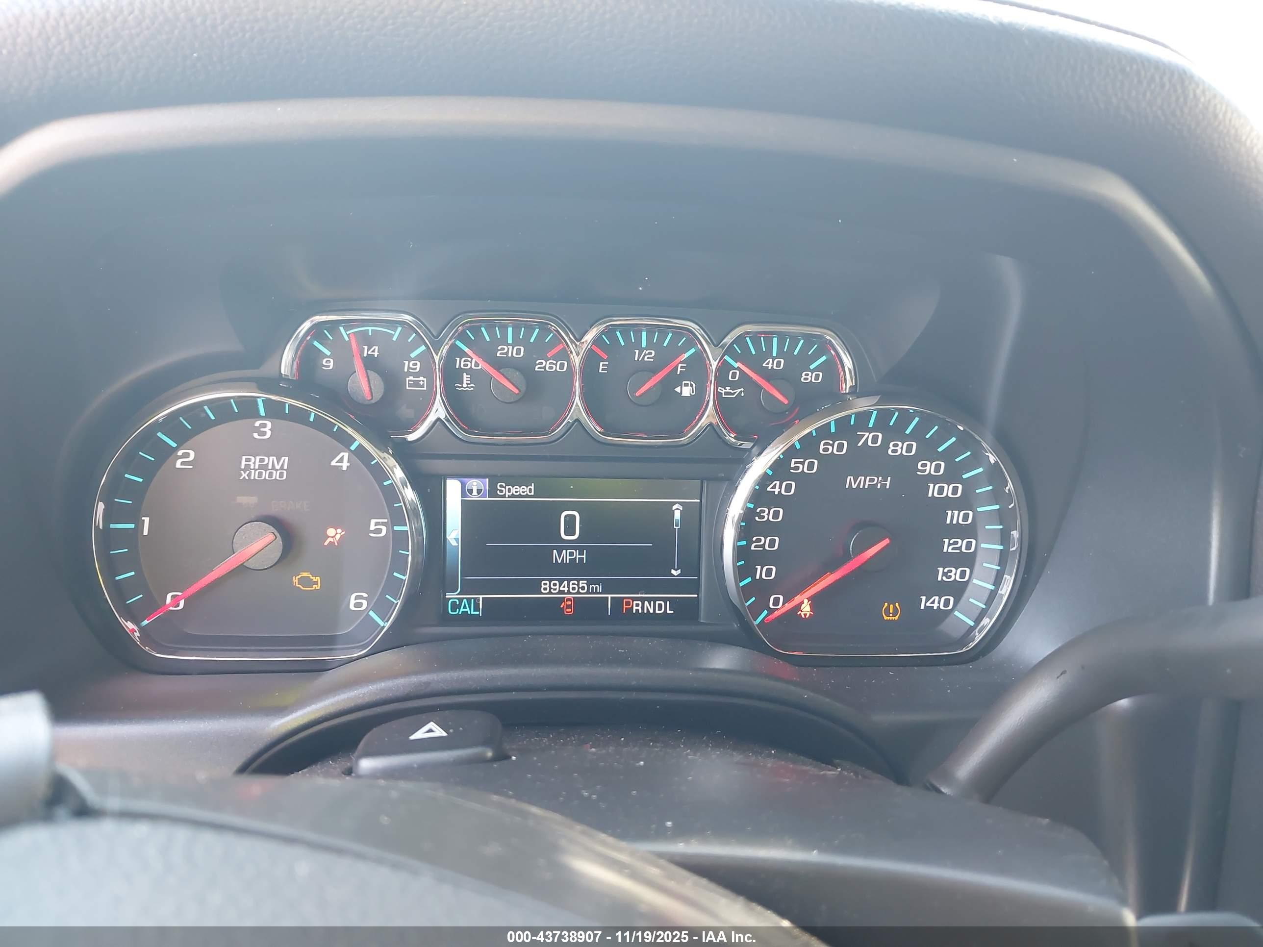 CHEVROLET SILVERADO image 7