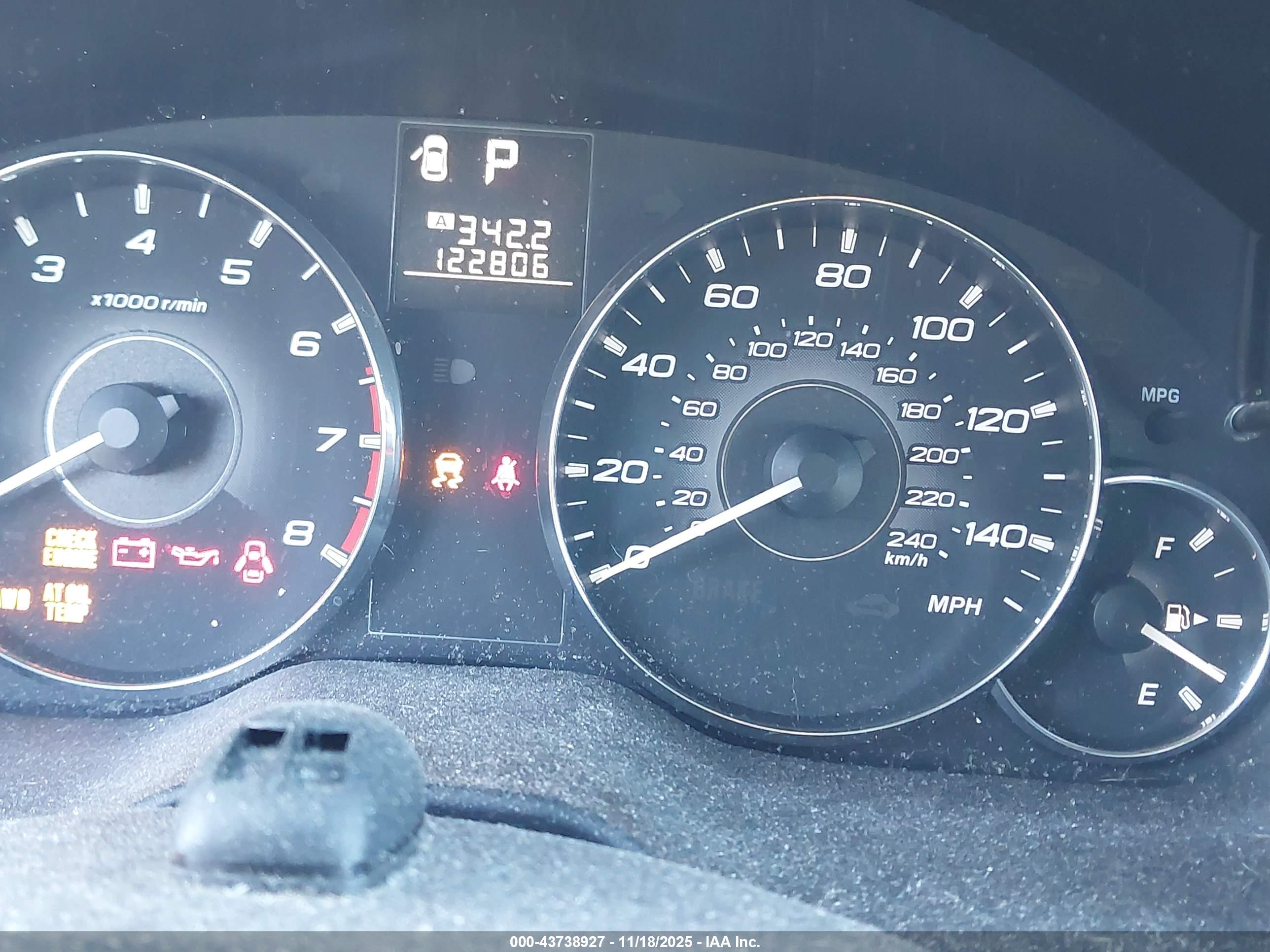 SUBARU LEGACY image 7