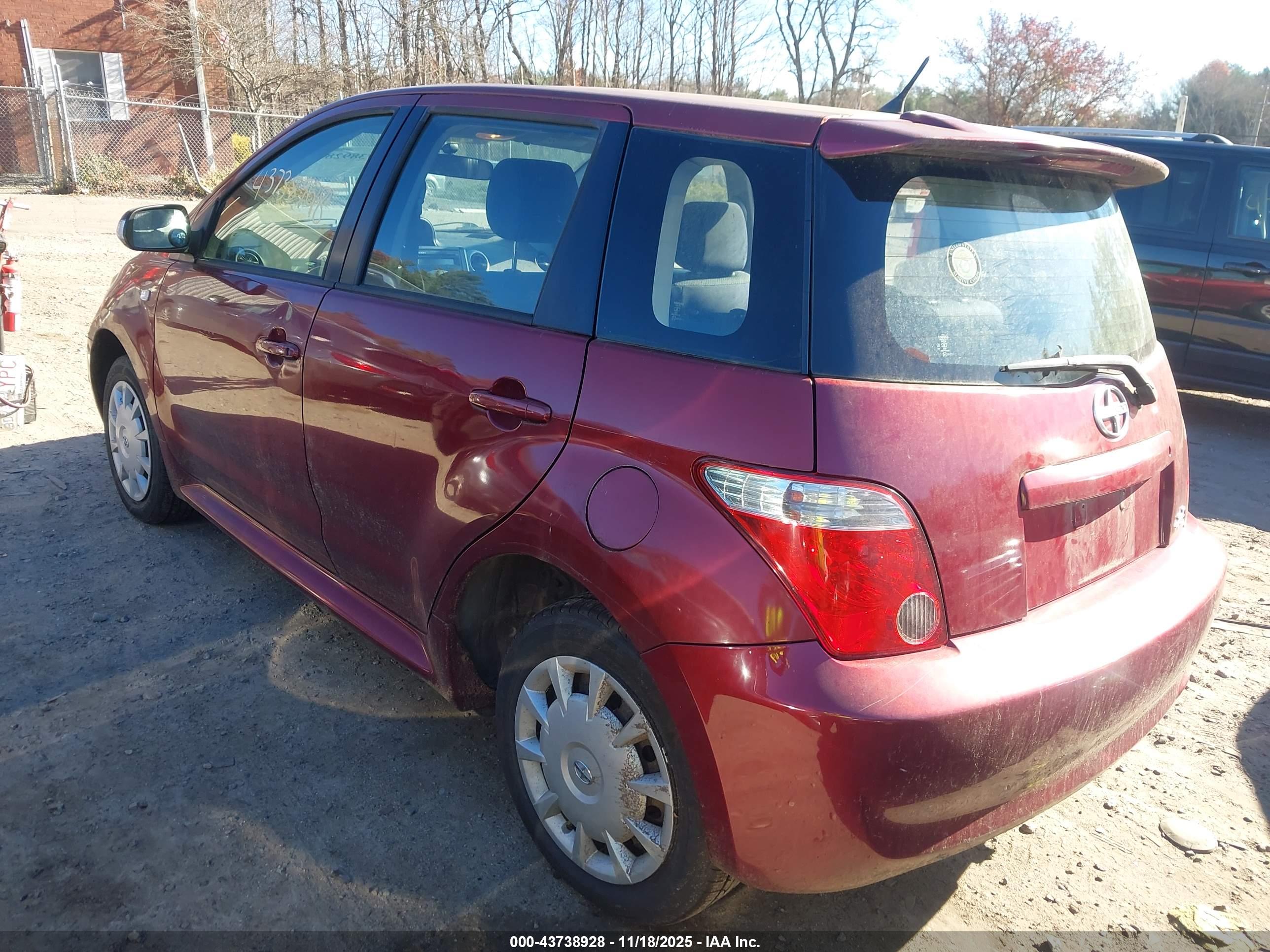 SCION XA image 3