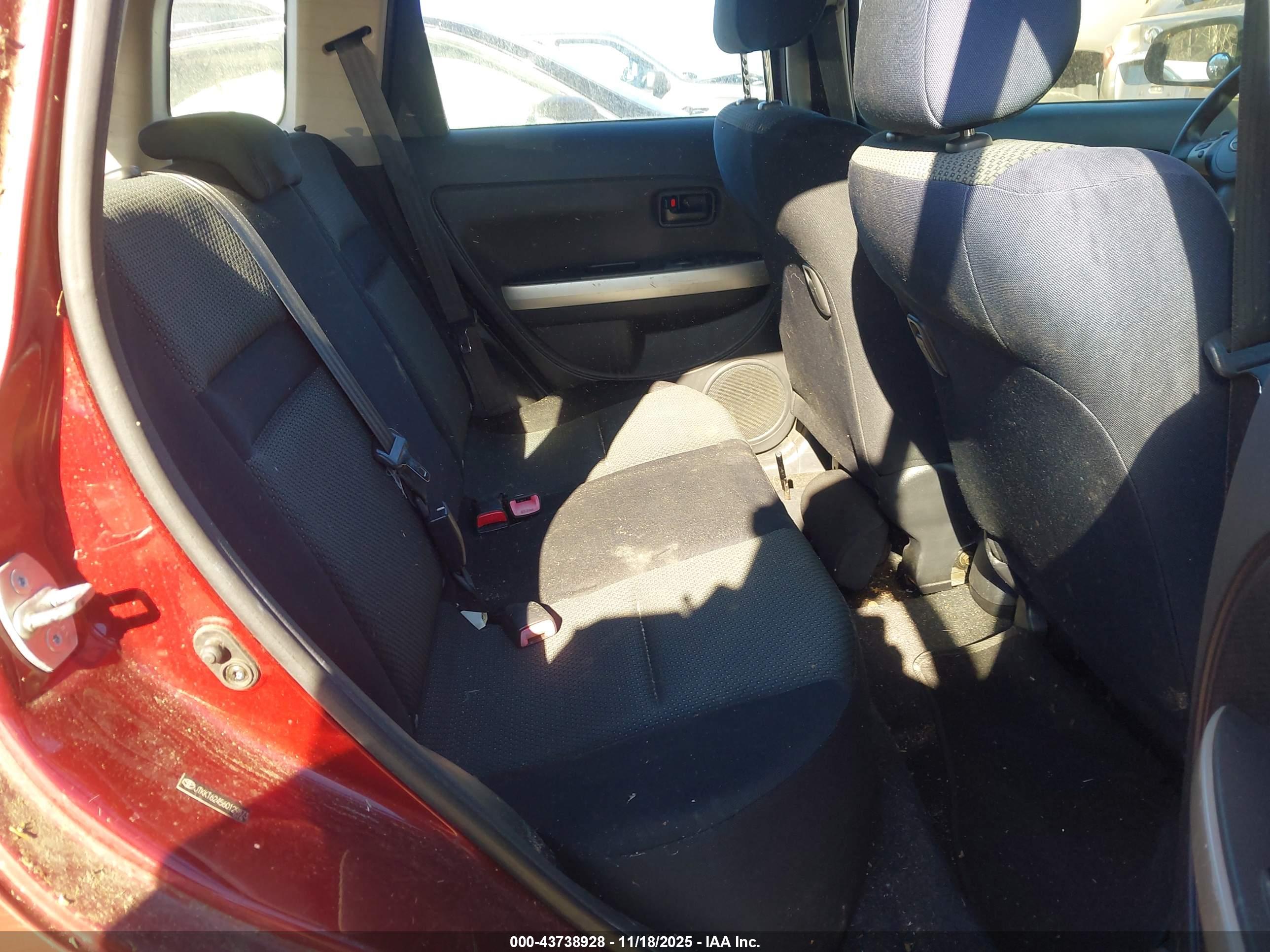 SCION XA image 8