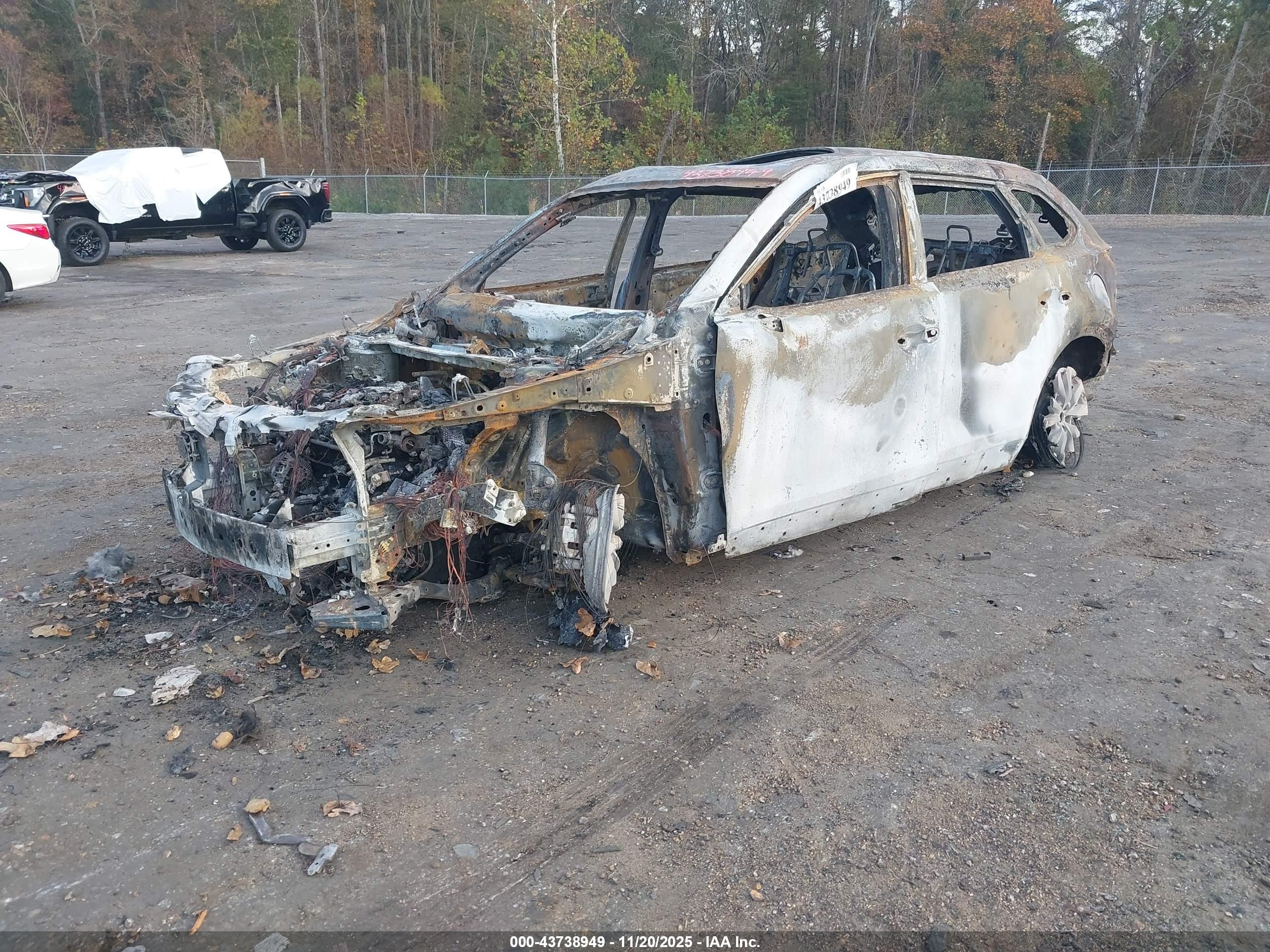 MAZDA CX-9 image 2