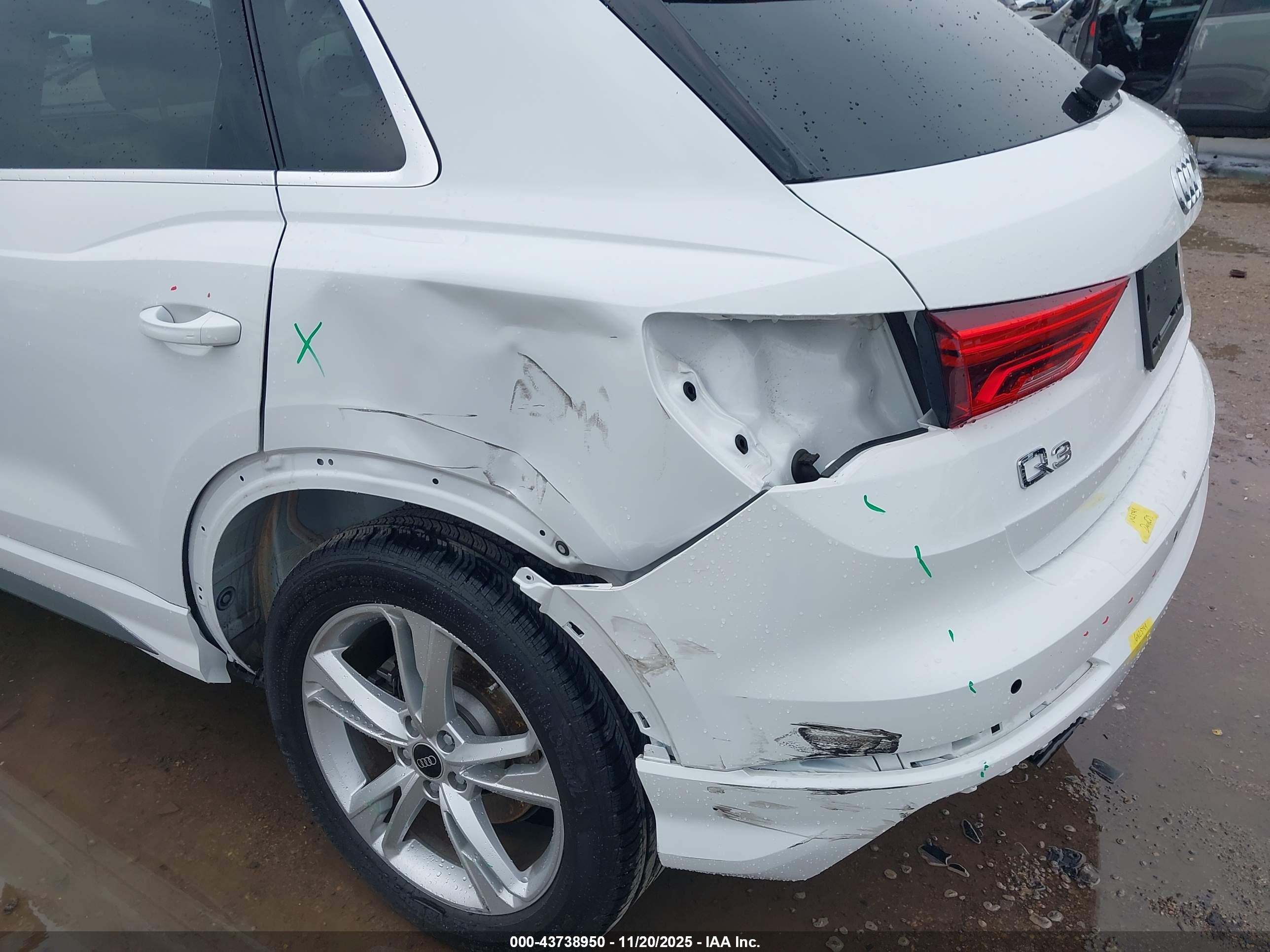 AUDI Q3 image 6