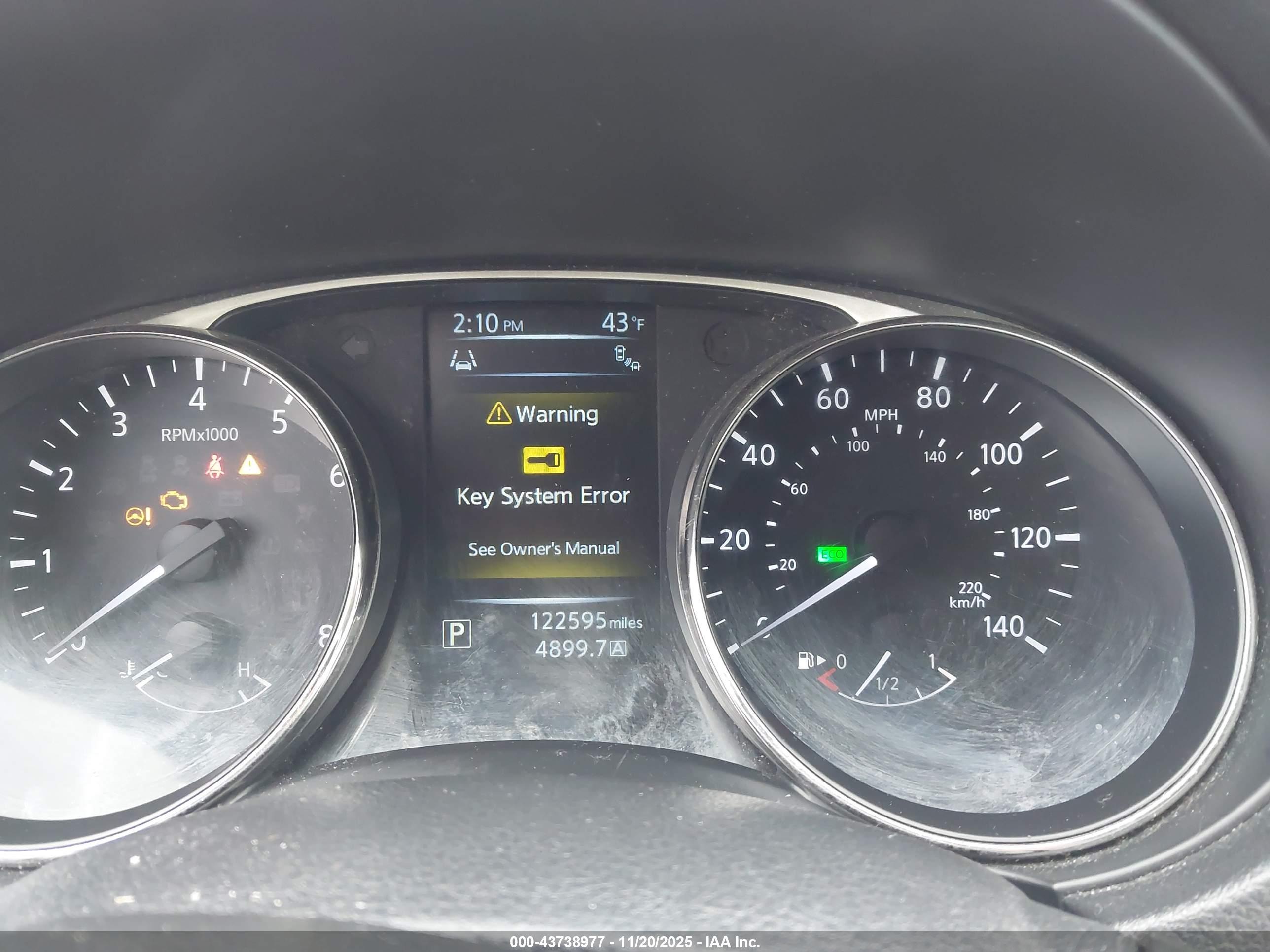 NISSAN ROGUE image 7