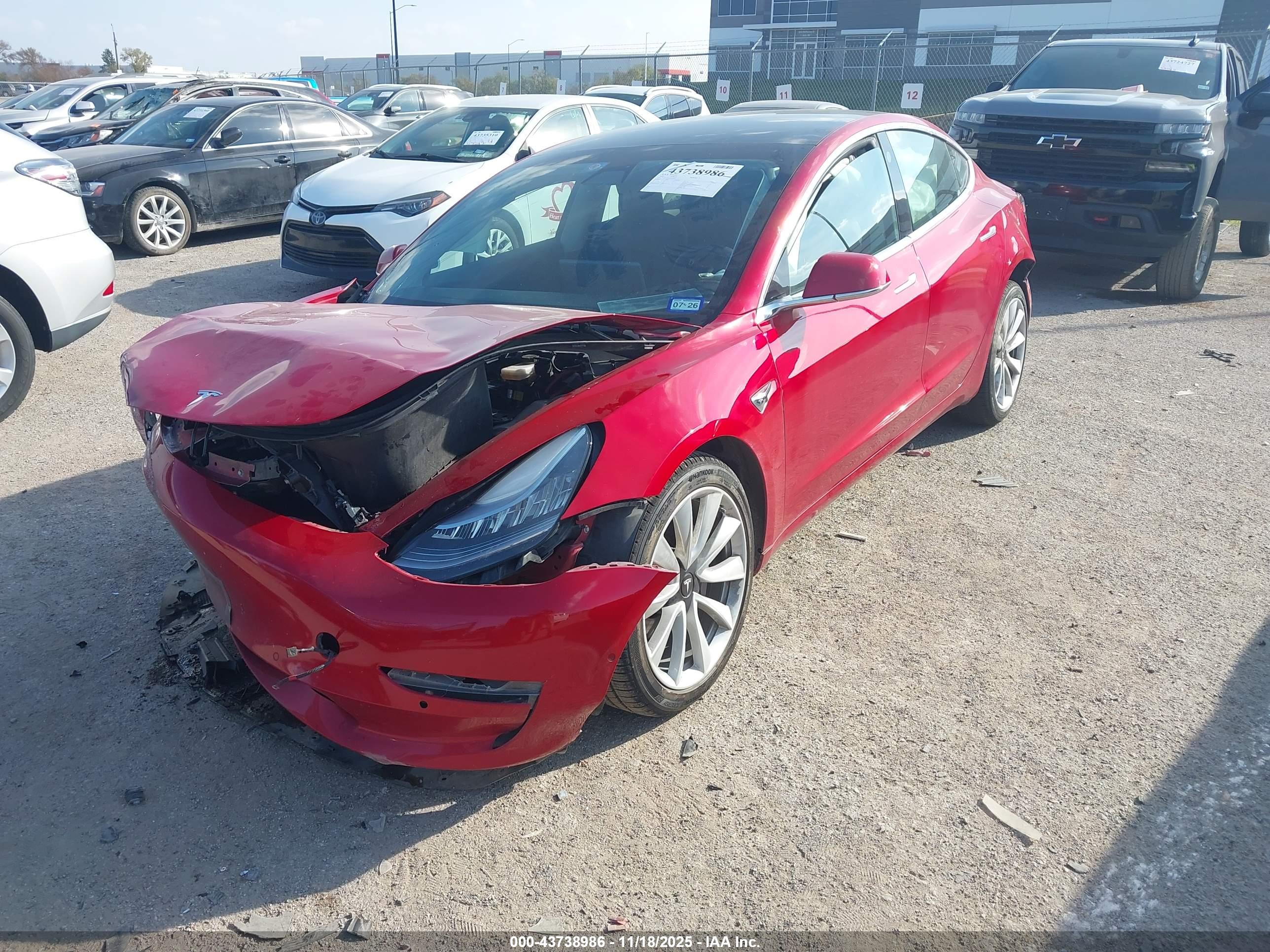TESLA MODEL image 2