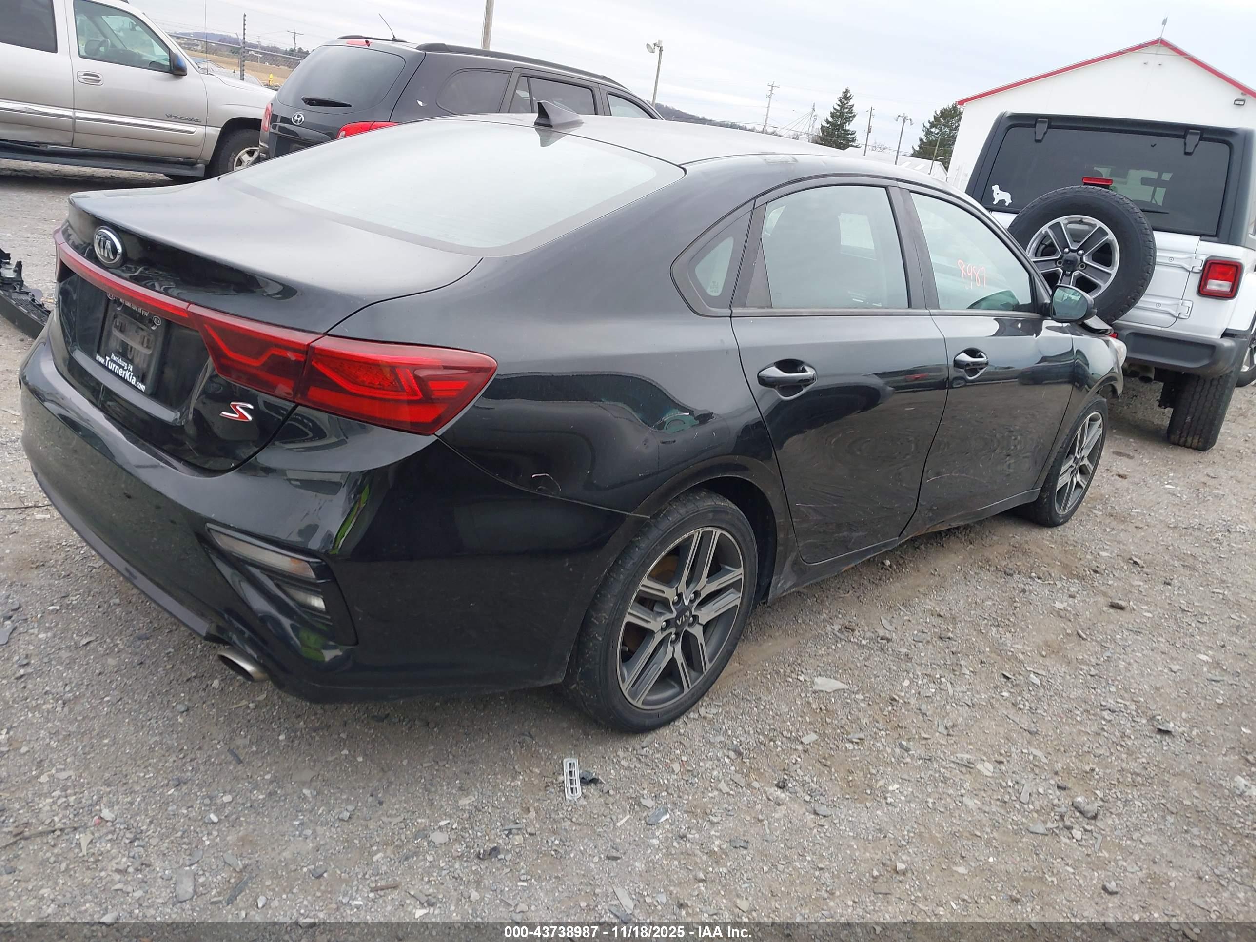 KIA FORTE image 4