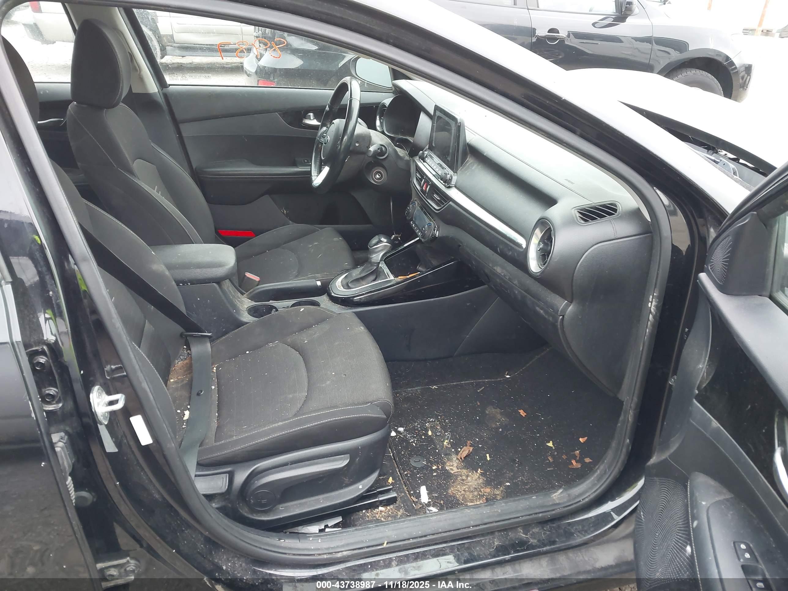 KIA FORTE image 5