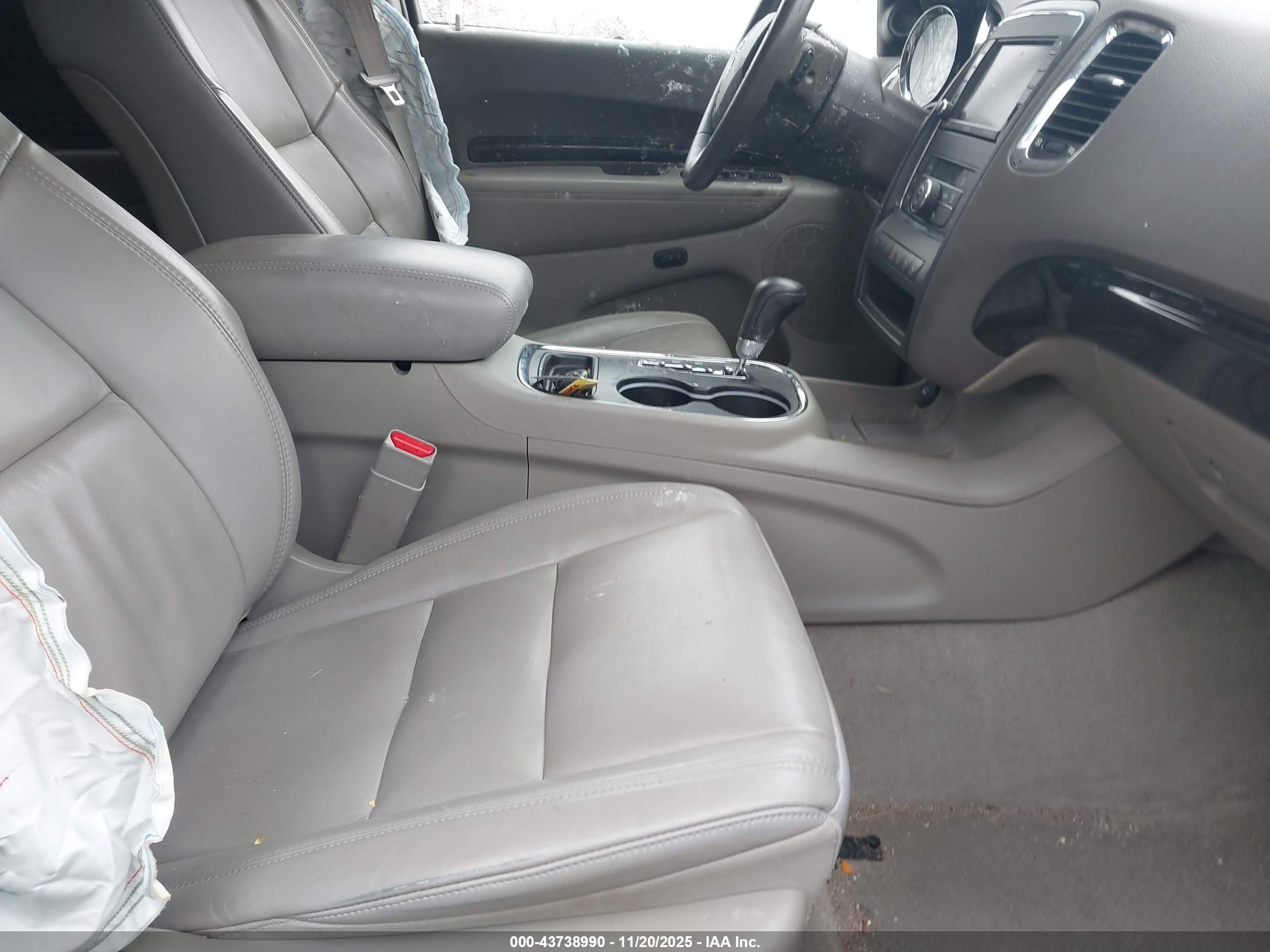 DODGE DURANGO image 5