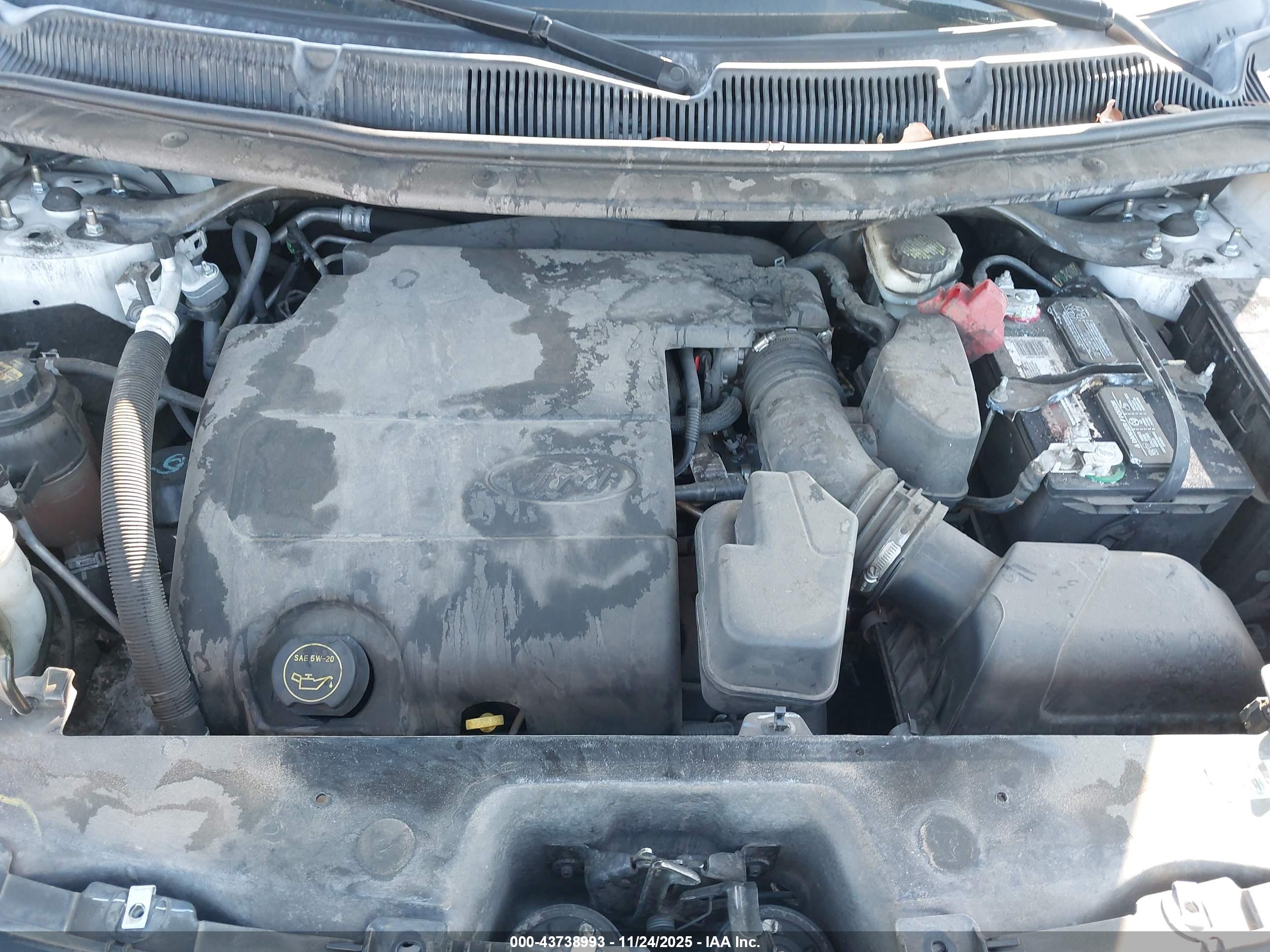 FORD EXPLORER image 10